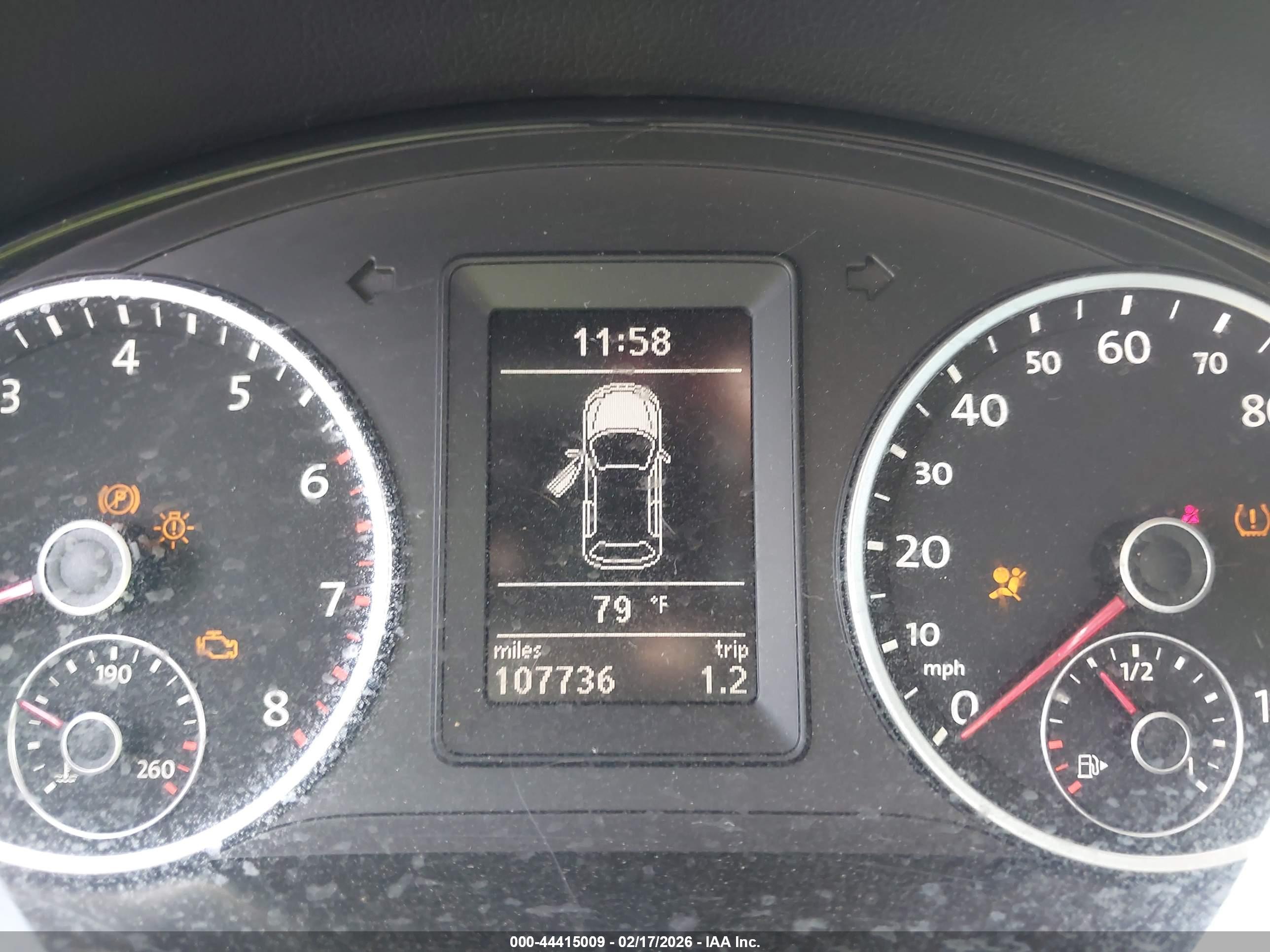 VOLKSWAGEN TIGUAN image 7