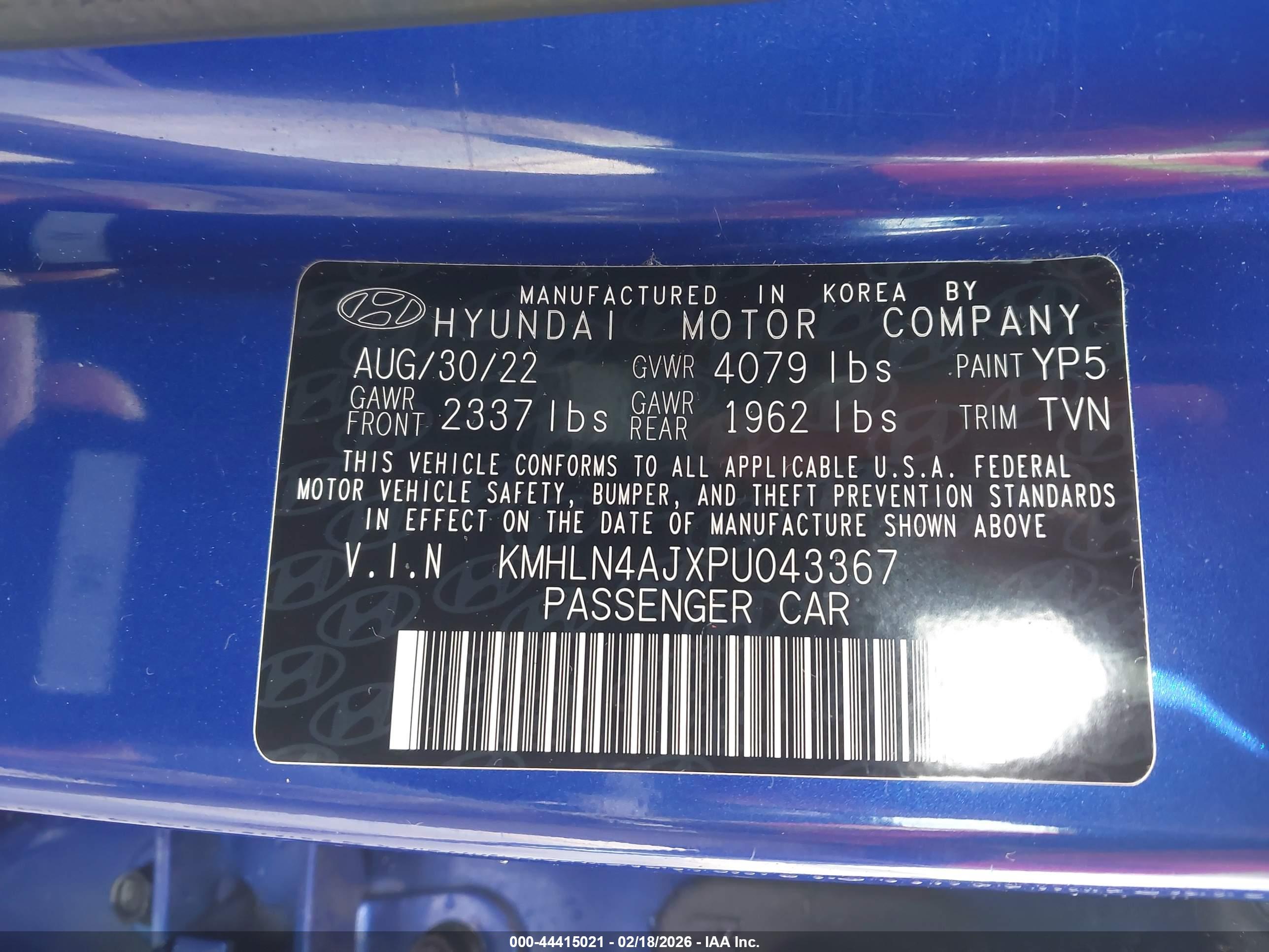 HYUNDAI ELANTRA image 9