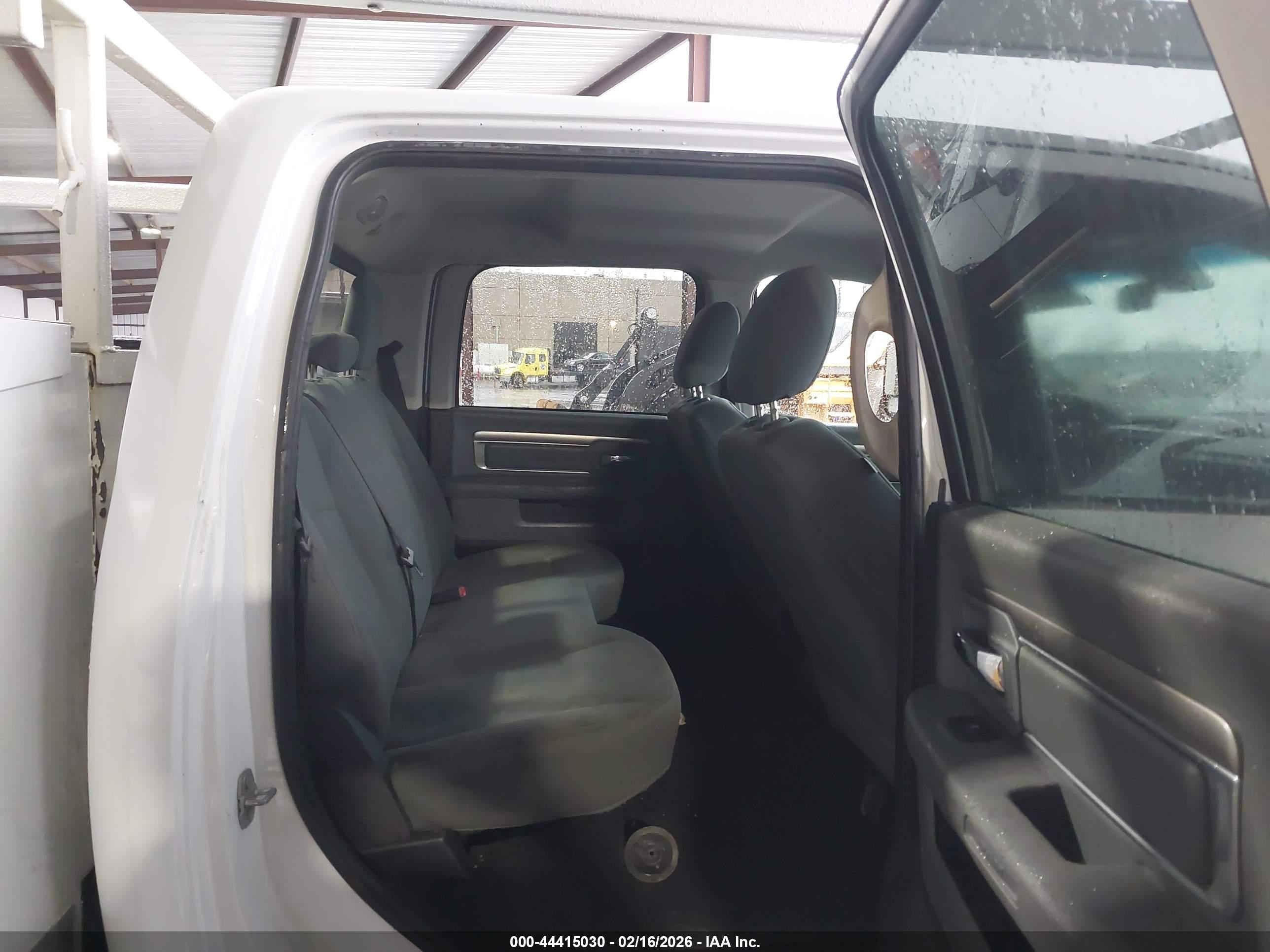 RAM 3500 image 7