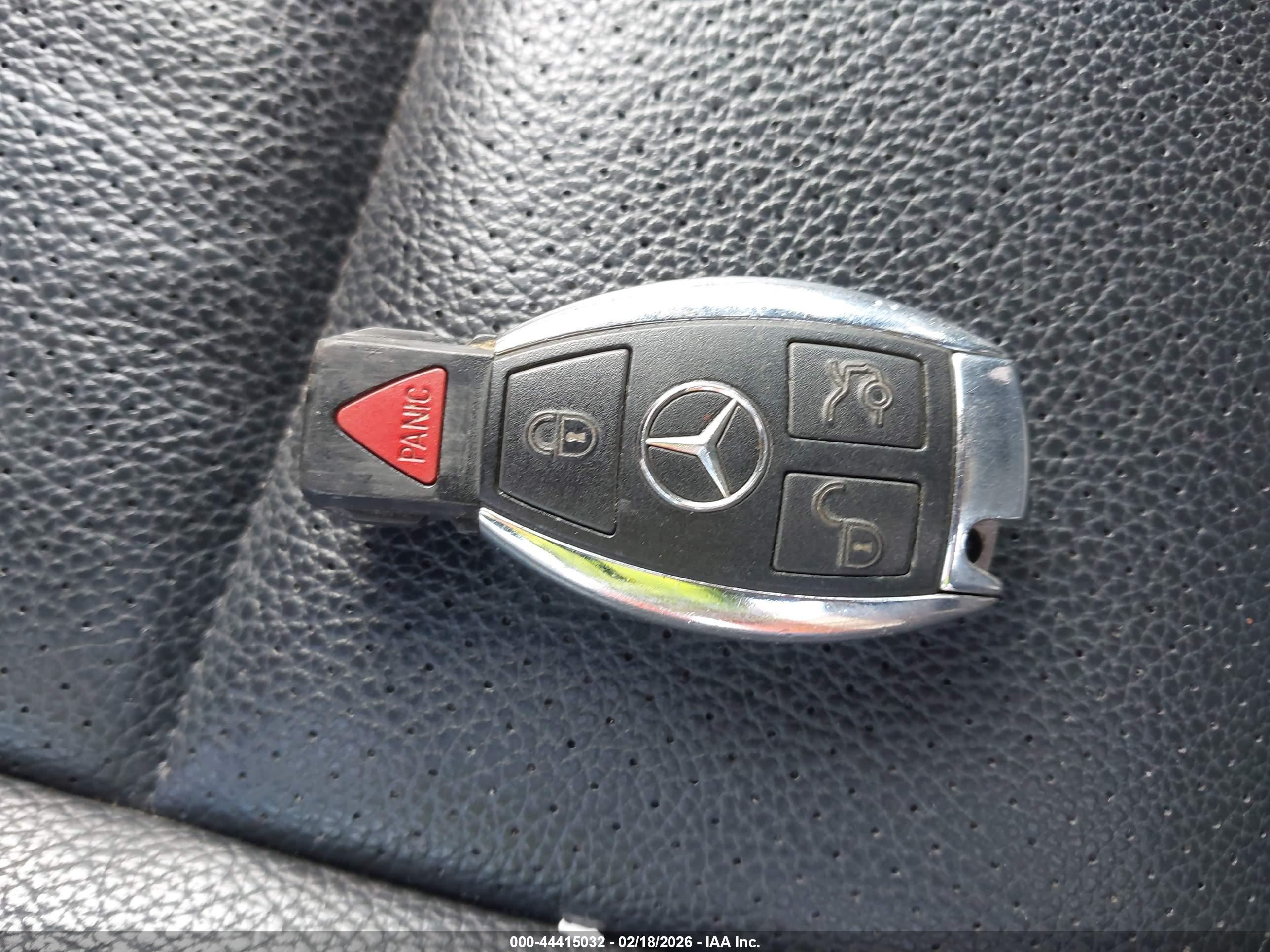 MERCEDES-BENZ C image 11