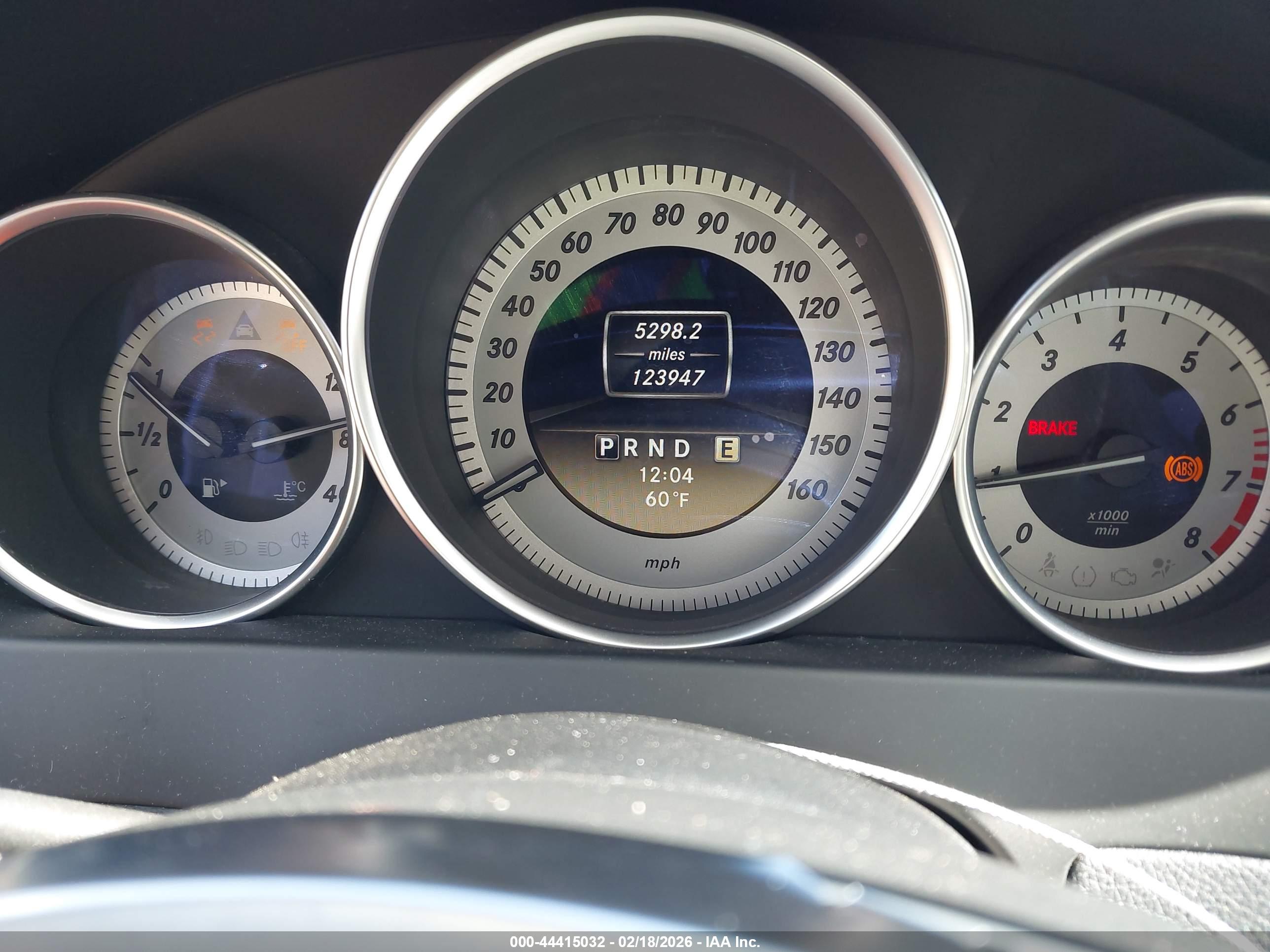 MERCEDES-BENZ C image 7