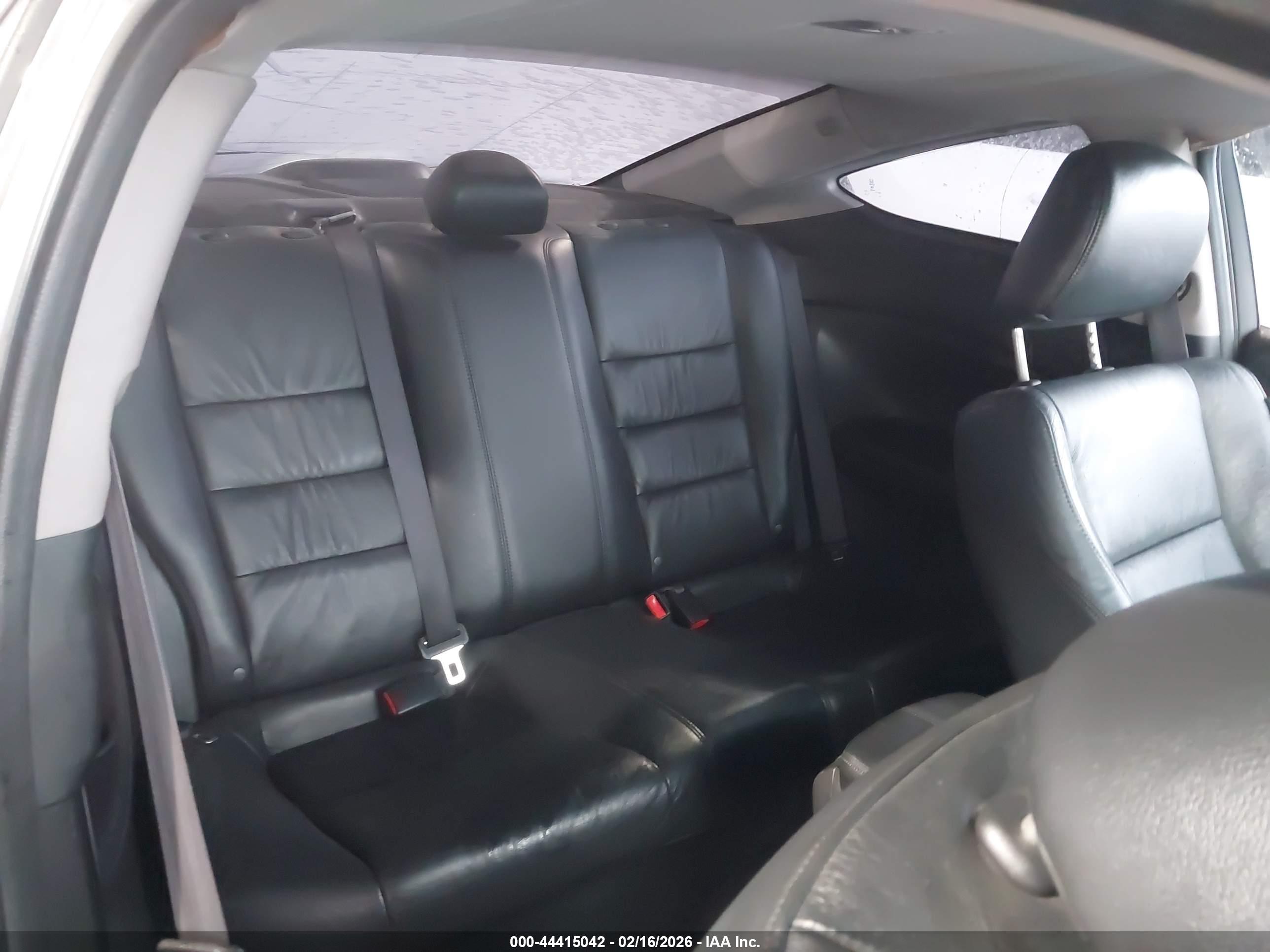 HONDA ACCORD image 8