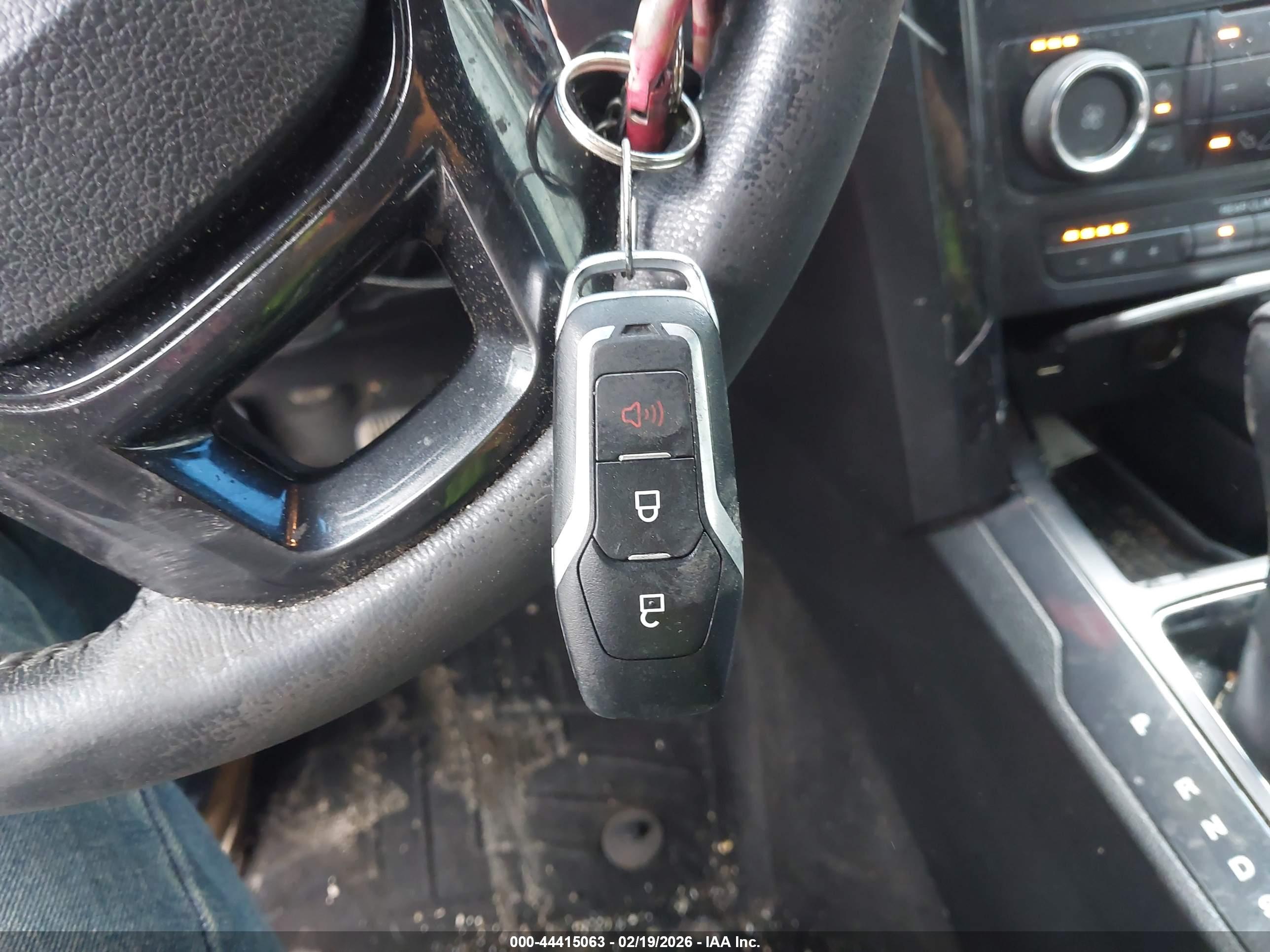 FORD EXPLORER image 11