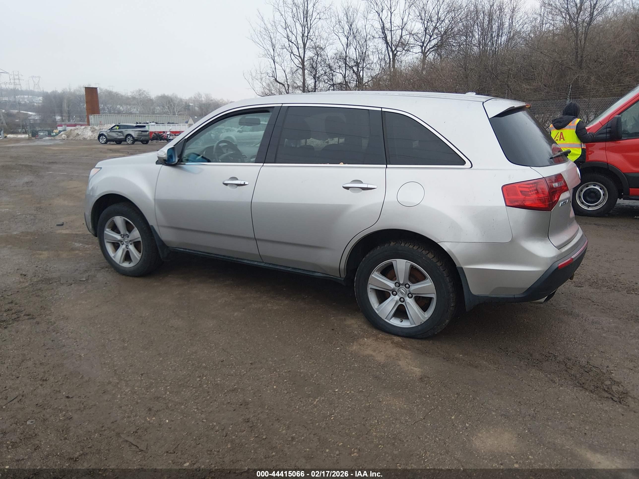 ACURA MDX image 3