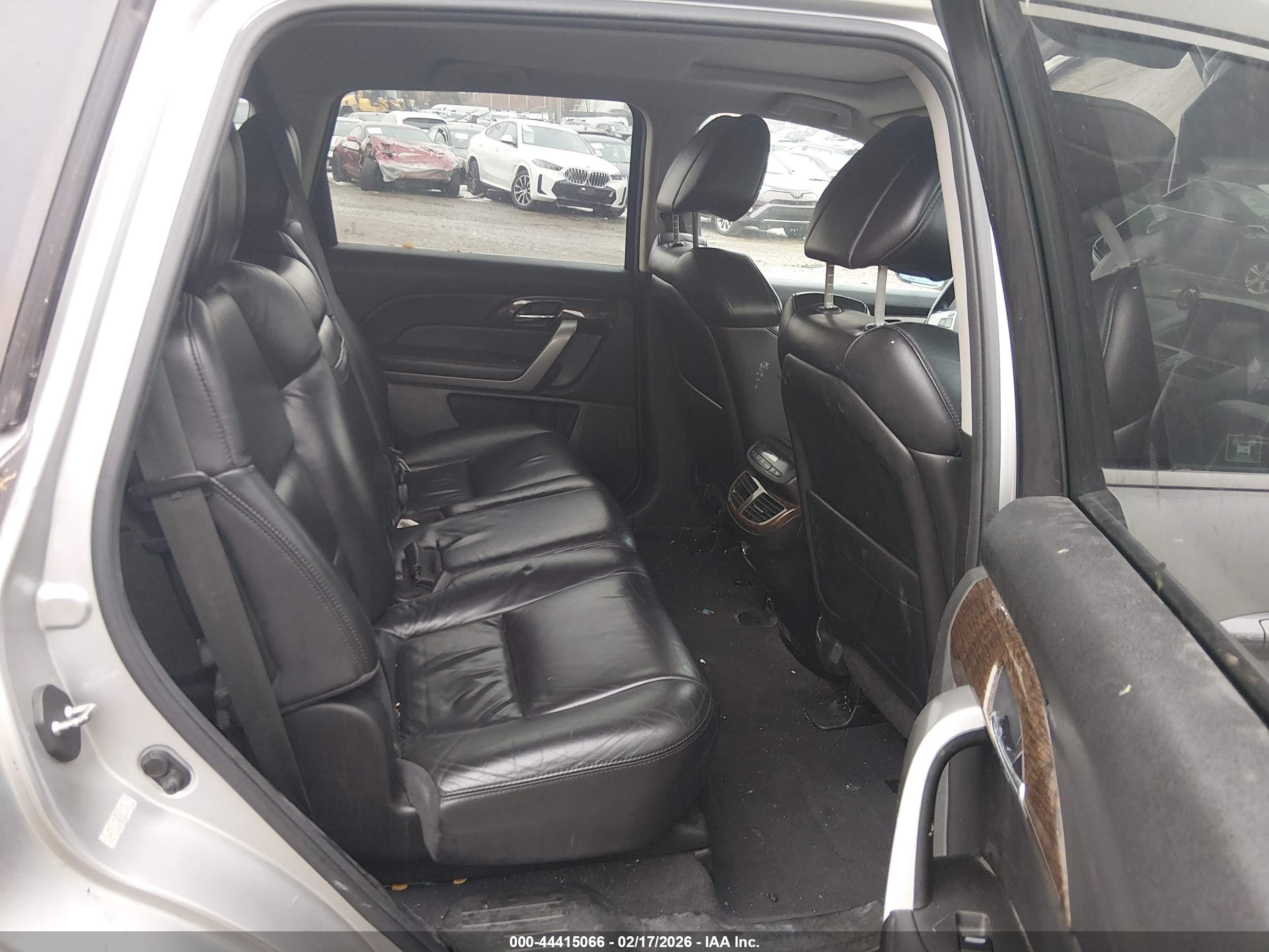 ACURA MDX image 8