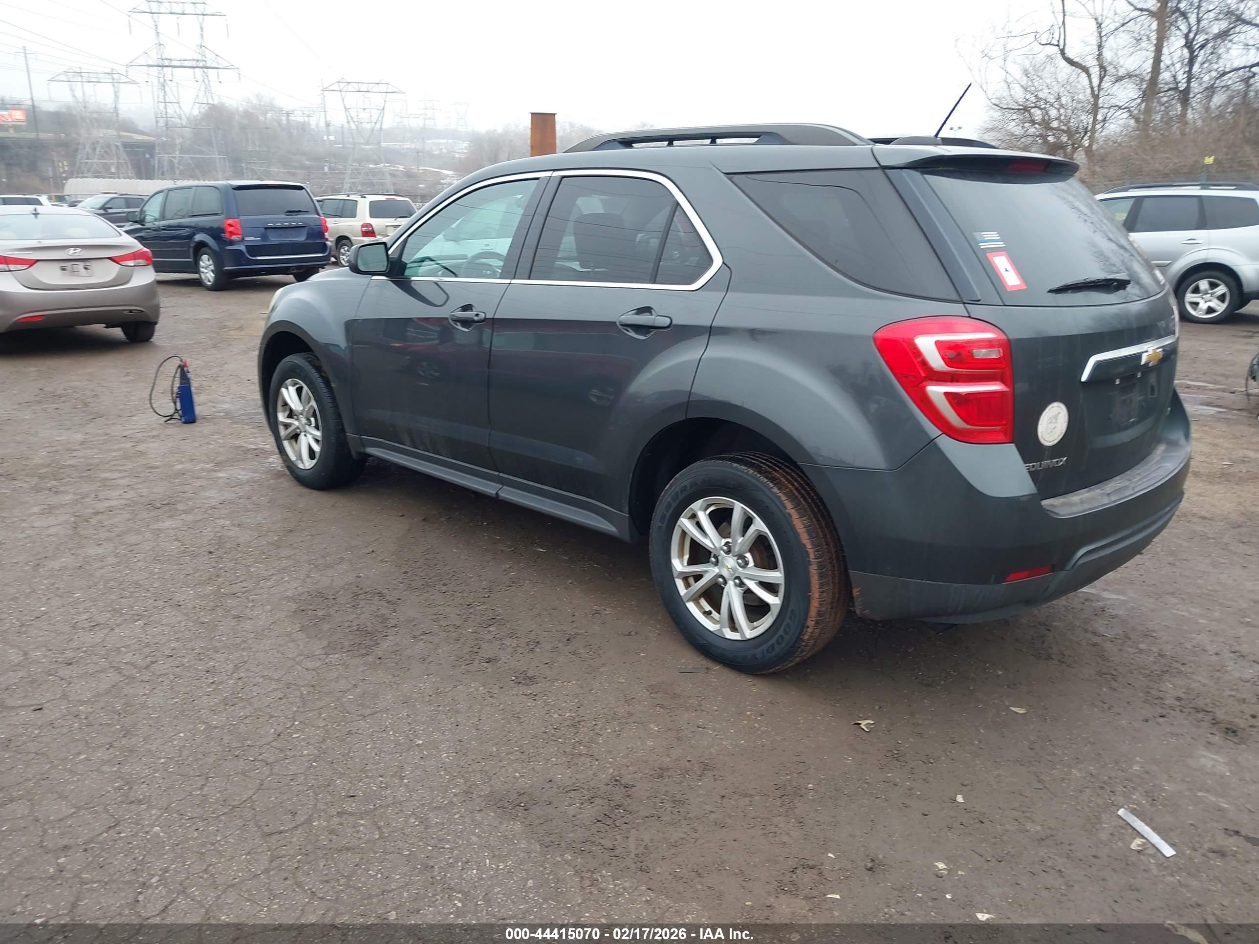 CHEVROLET EQUINOX image 3