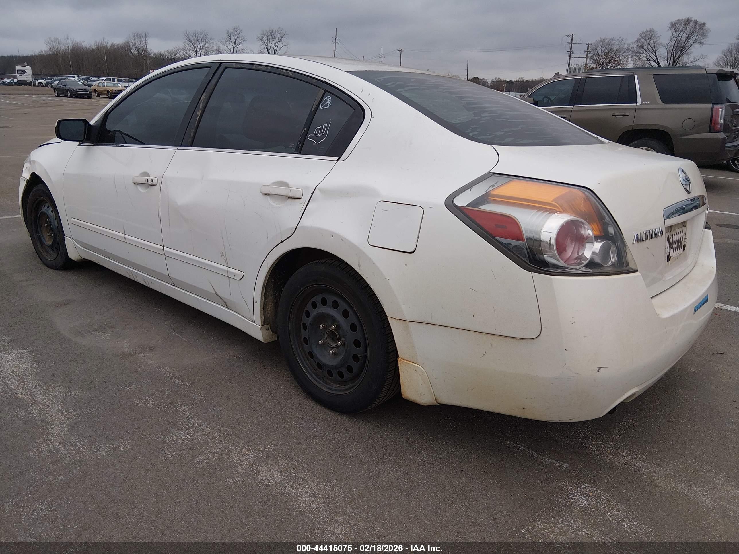 NISSAN ALTIMA image 3