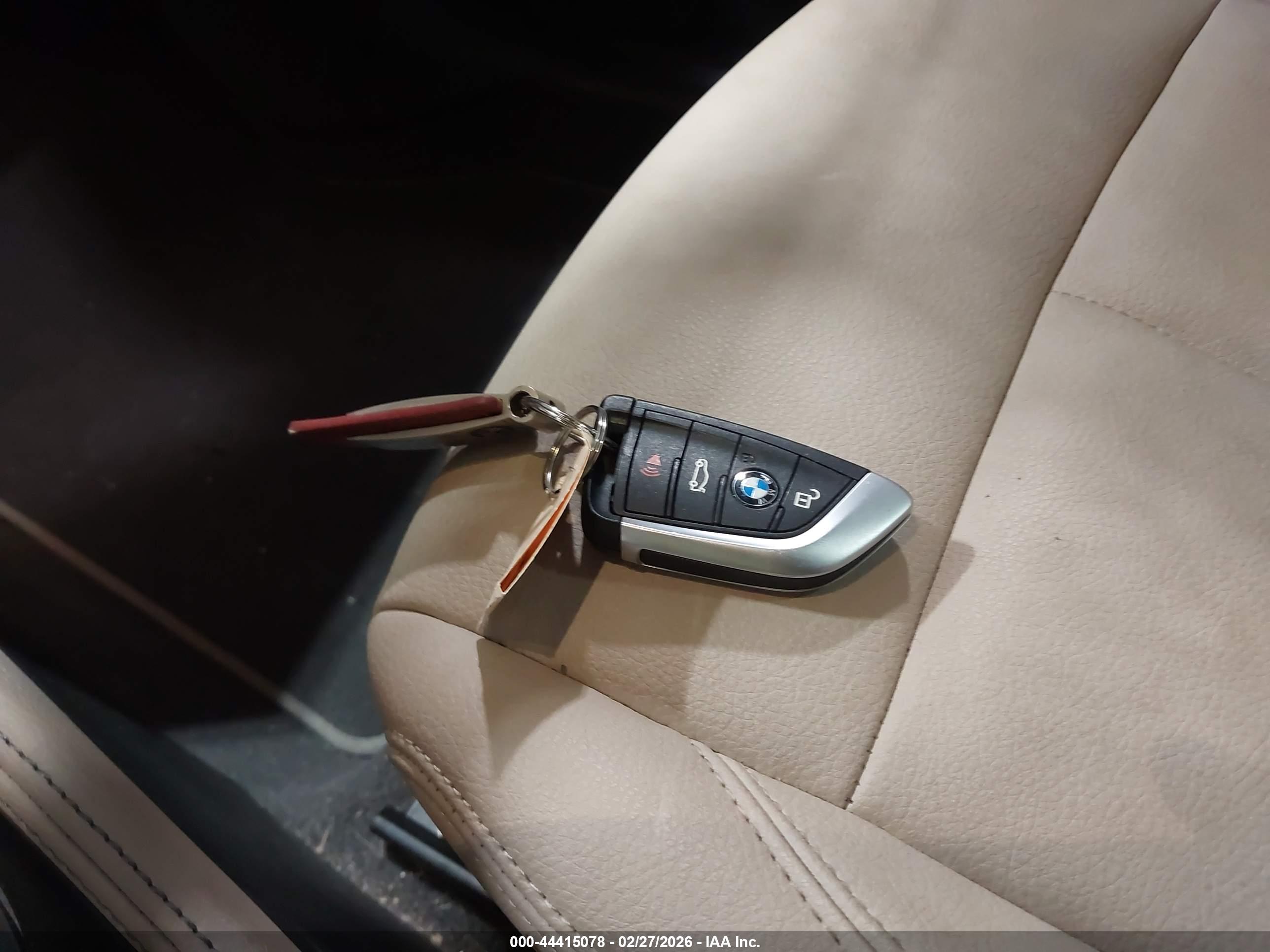 BMW X1 image 11