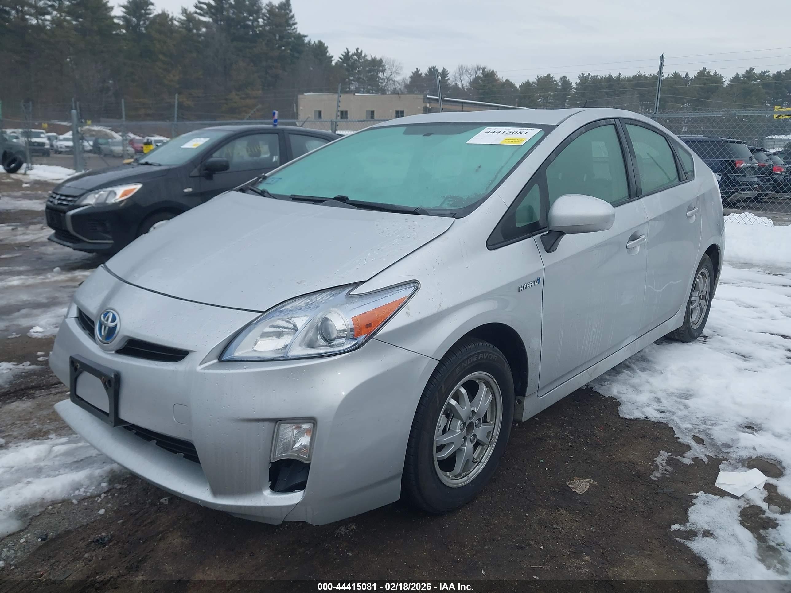 TOYOTA PRIUS image 2