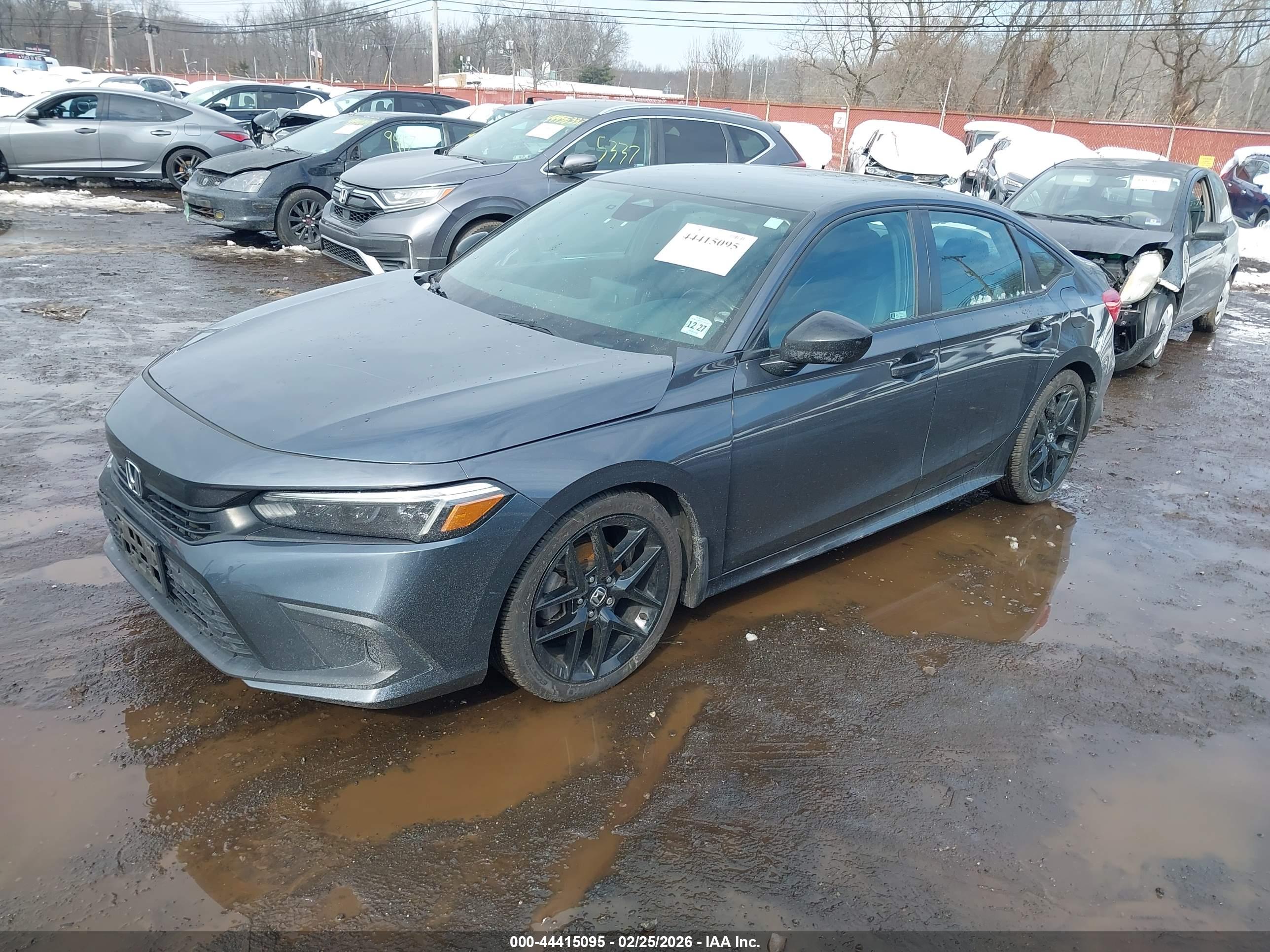 HONDA CIVIC image 2