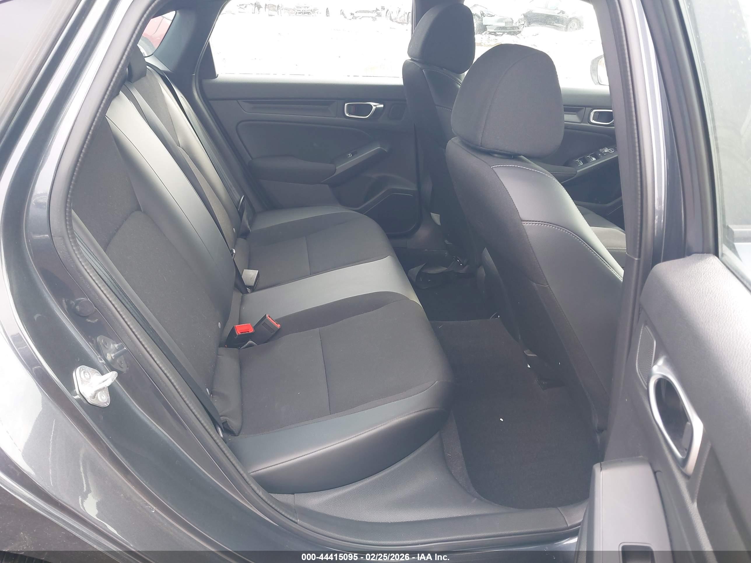 HONDA CIVIC image 8
