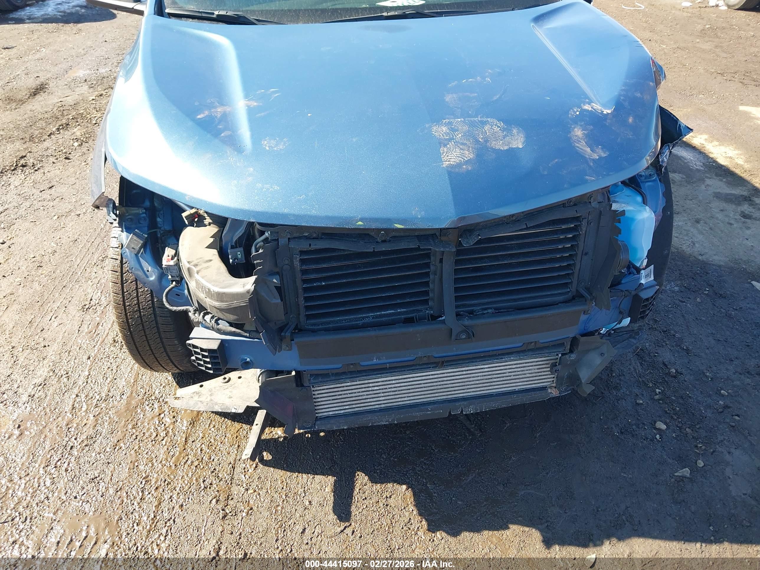CHEVROLET EQUINOX image 6