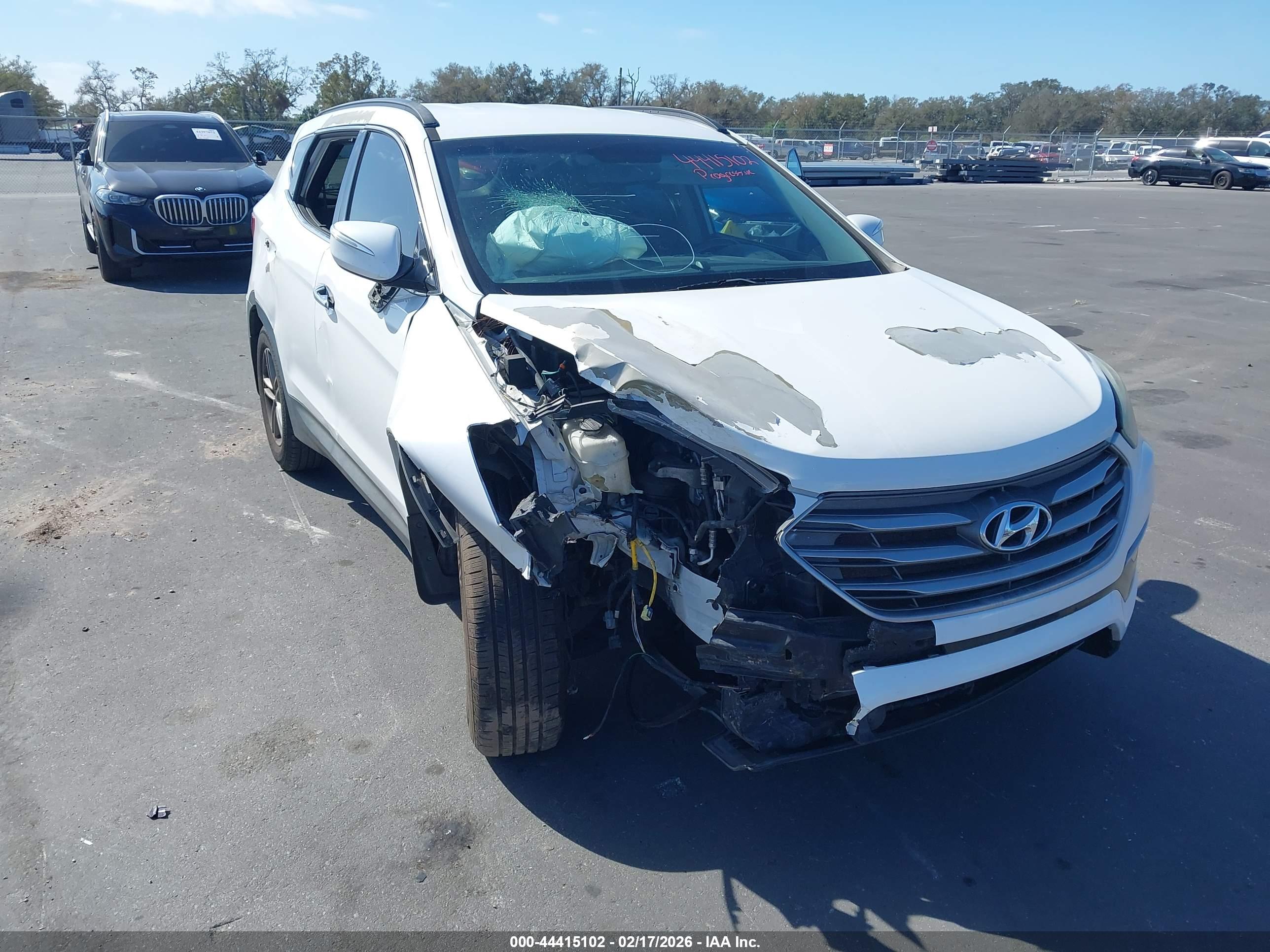 HYUNDAI SANTA image 6