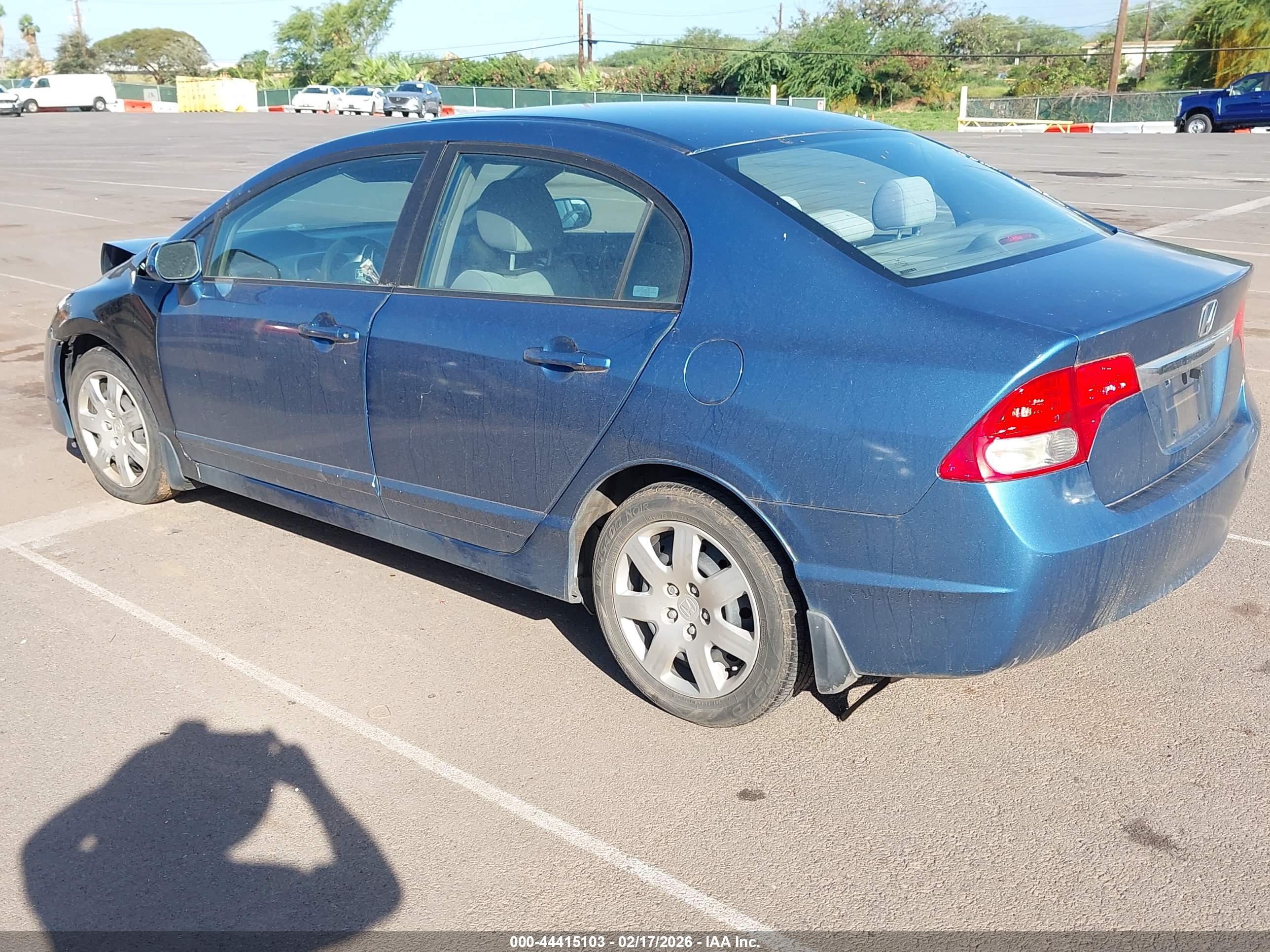HONDA CIVIC image 3