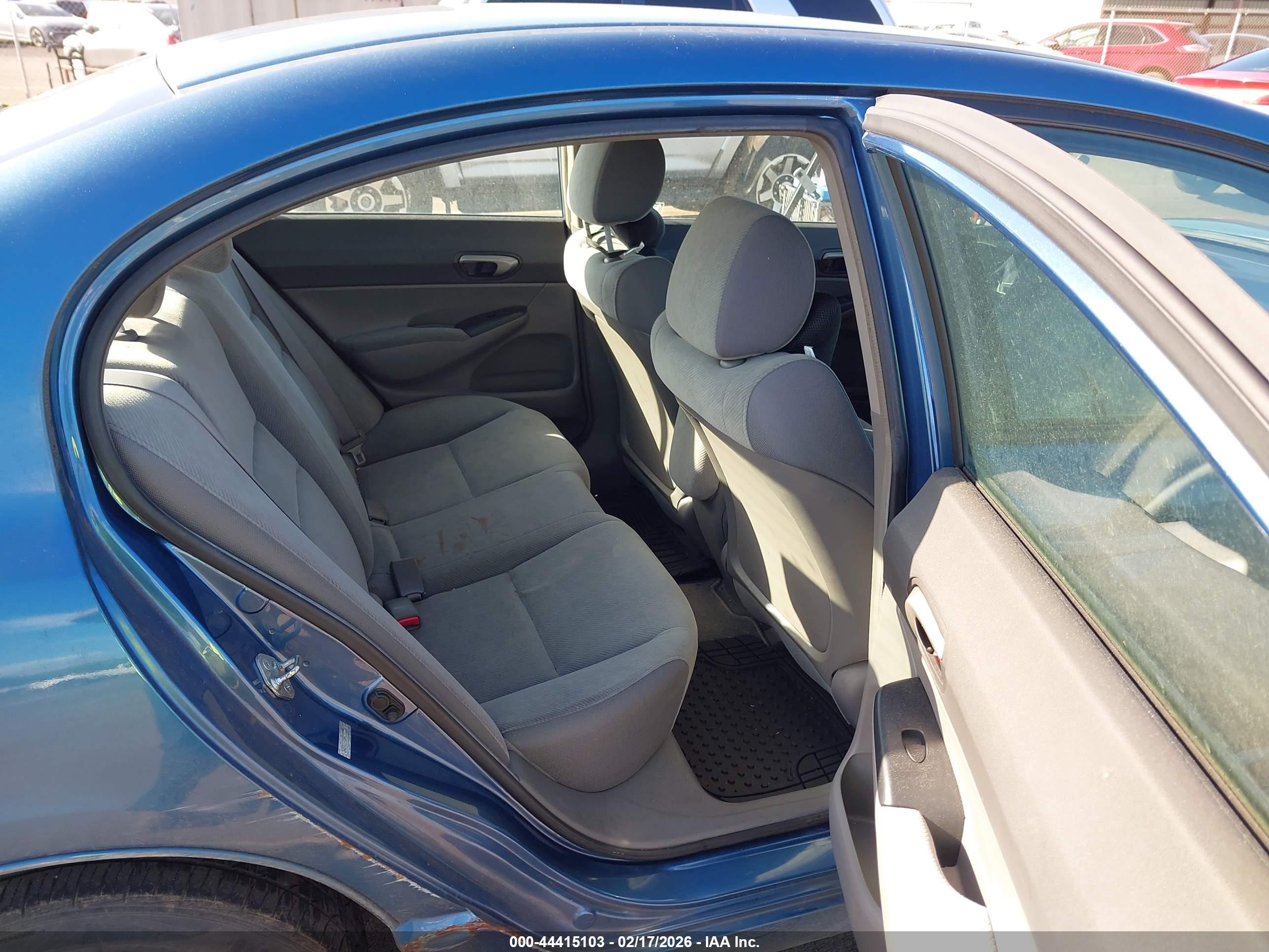 HONDA CIVIC image 8