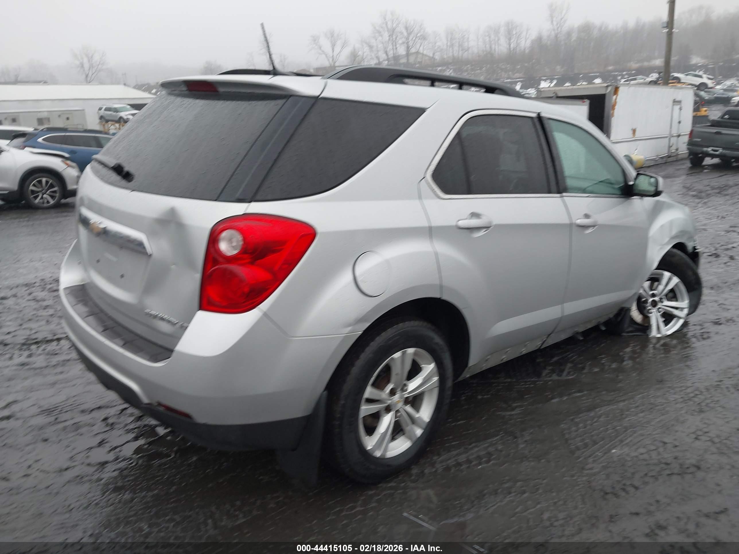 CHEVROLET EQUINOX image 4