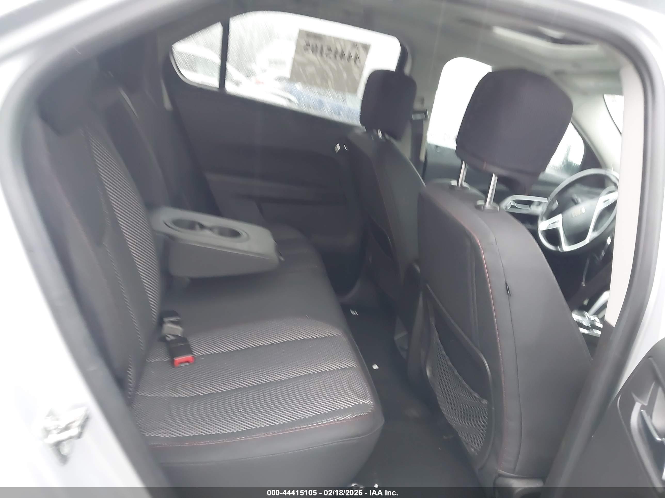 CHEVROLET EQUINOX image 8