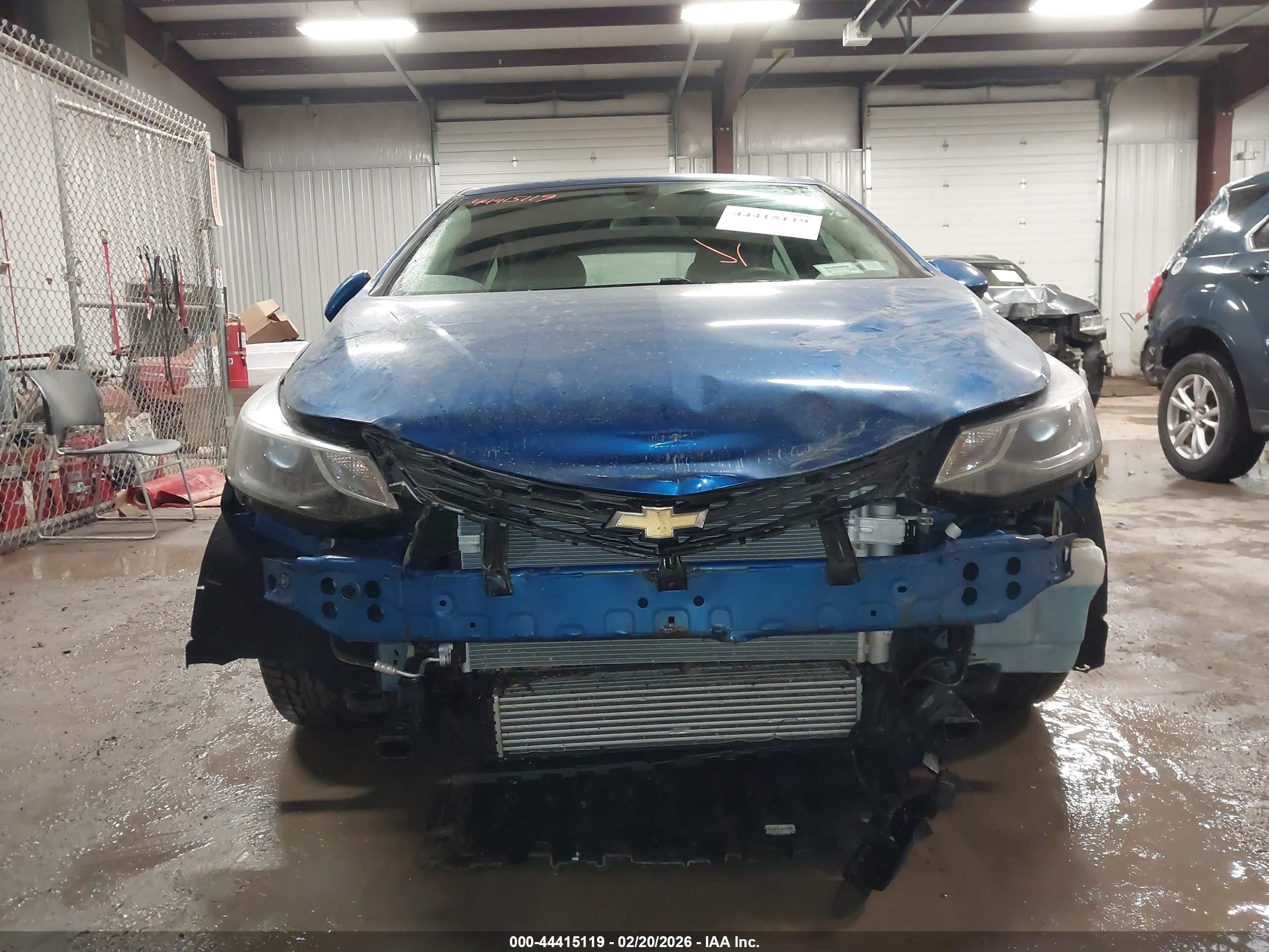 CHEVROLET CRUZE image 6