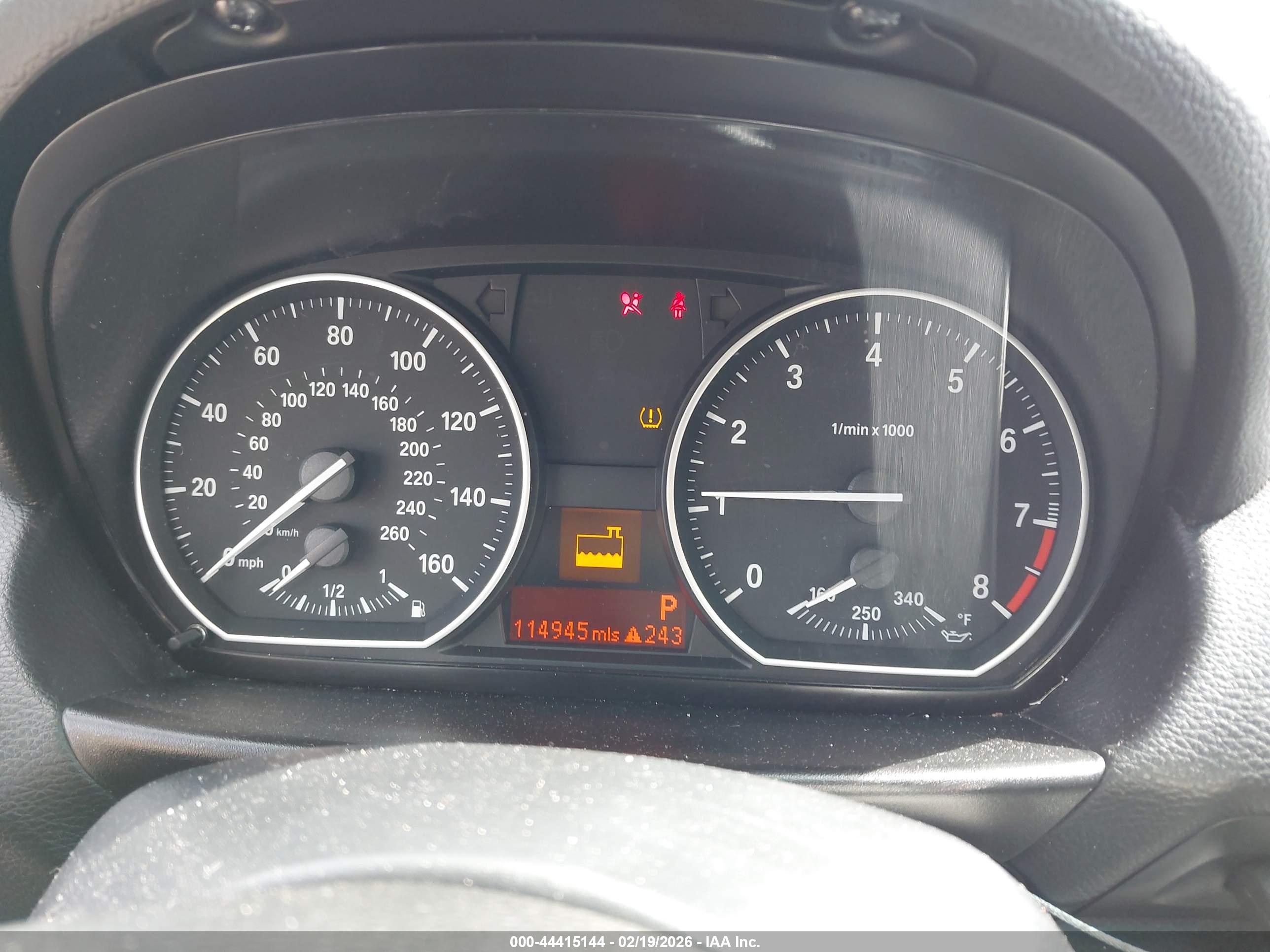 BMW 135I image 7