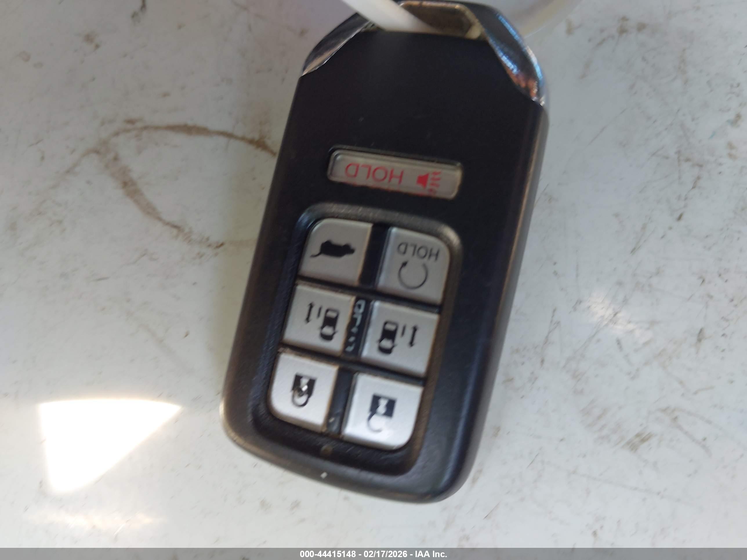 HONDA ODYSSEY image 11