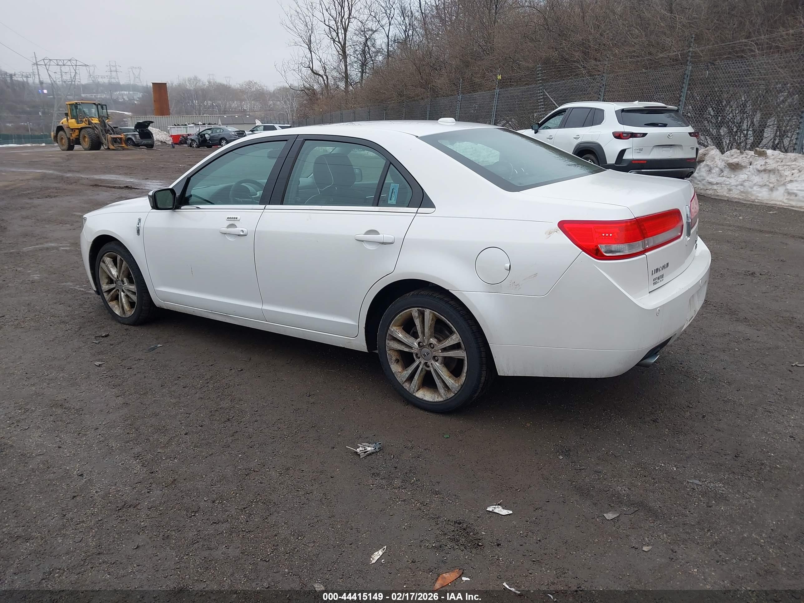 LINCOLN MKZ image 3