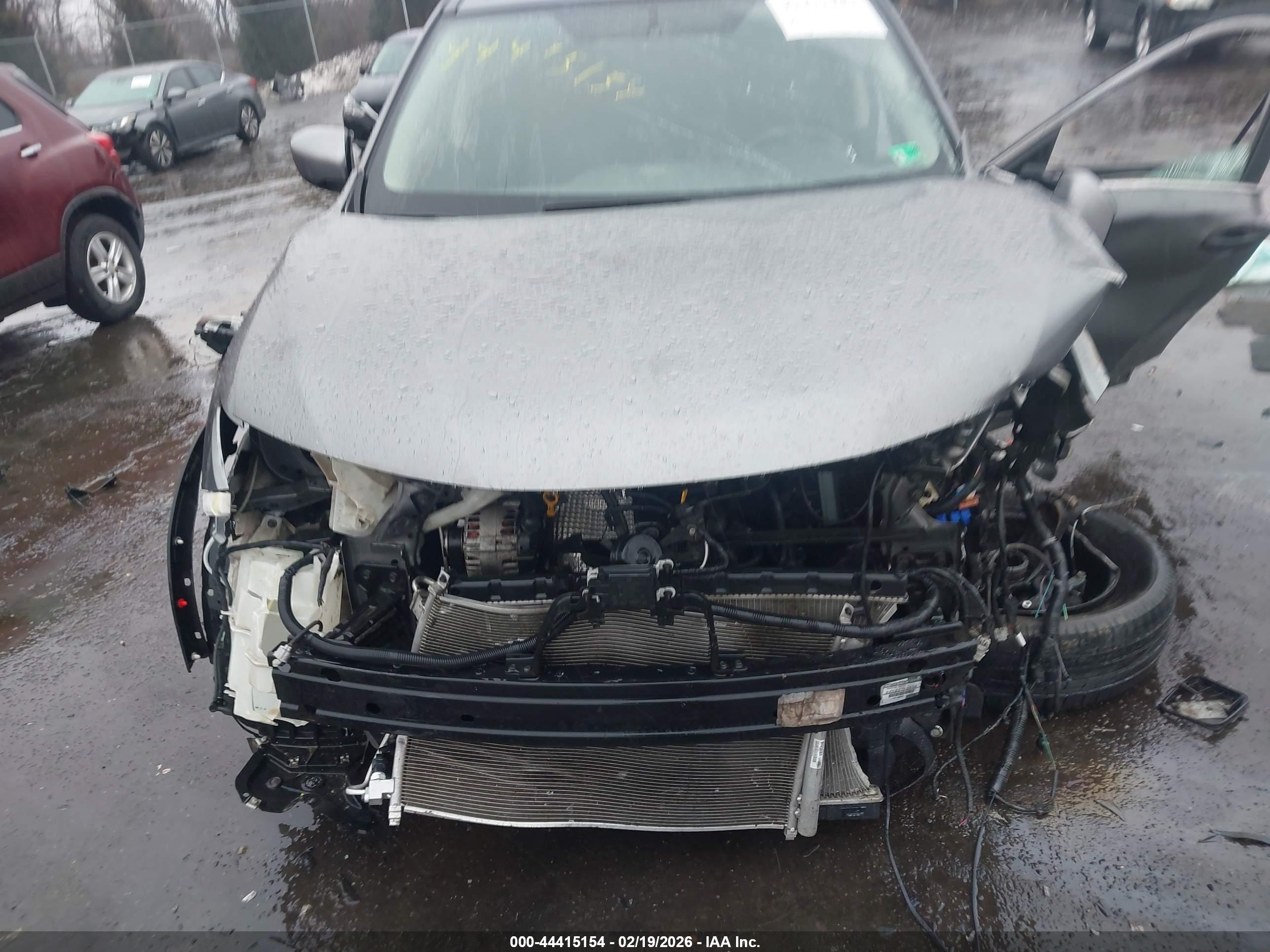 NISSAN ROGUE image 6