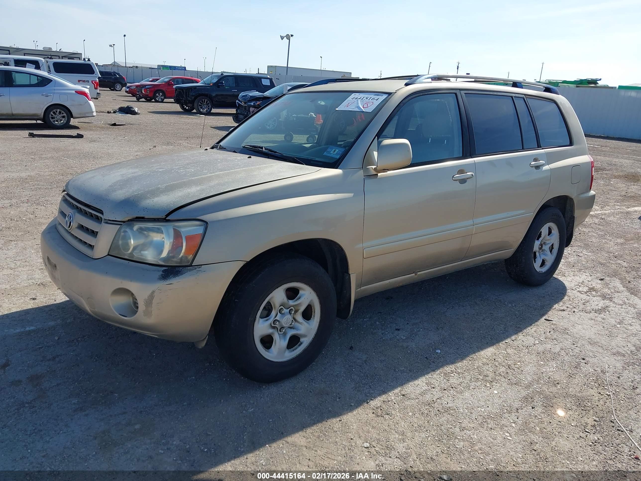 TOYOTA HIGHLANDER image 2