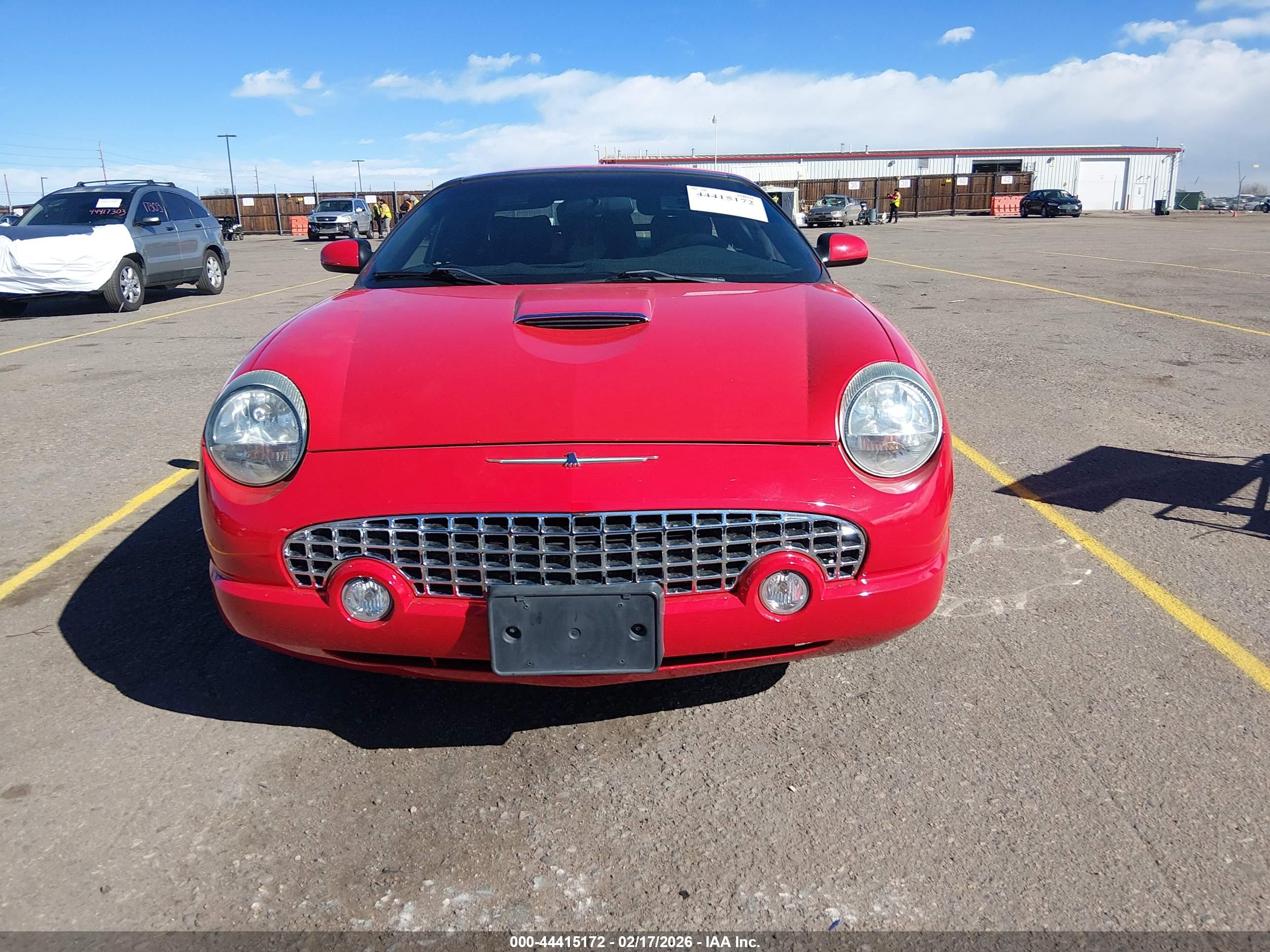 FORD THUNDERBIRD image 6