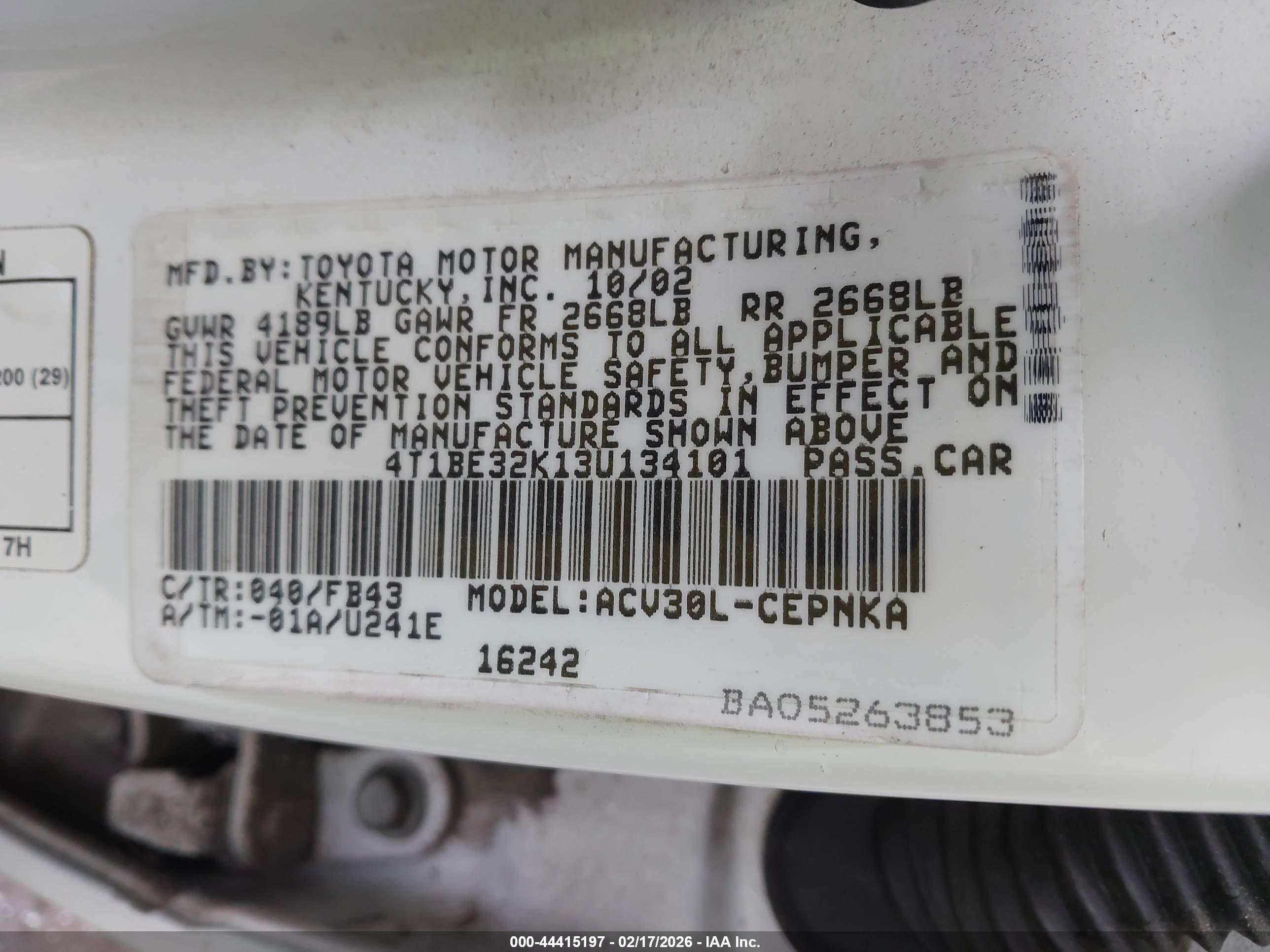 TOYOTA CAMRY image 9