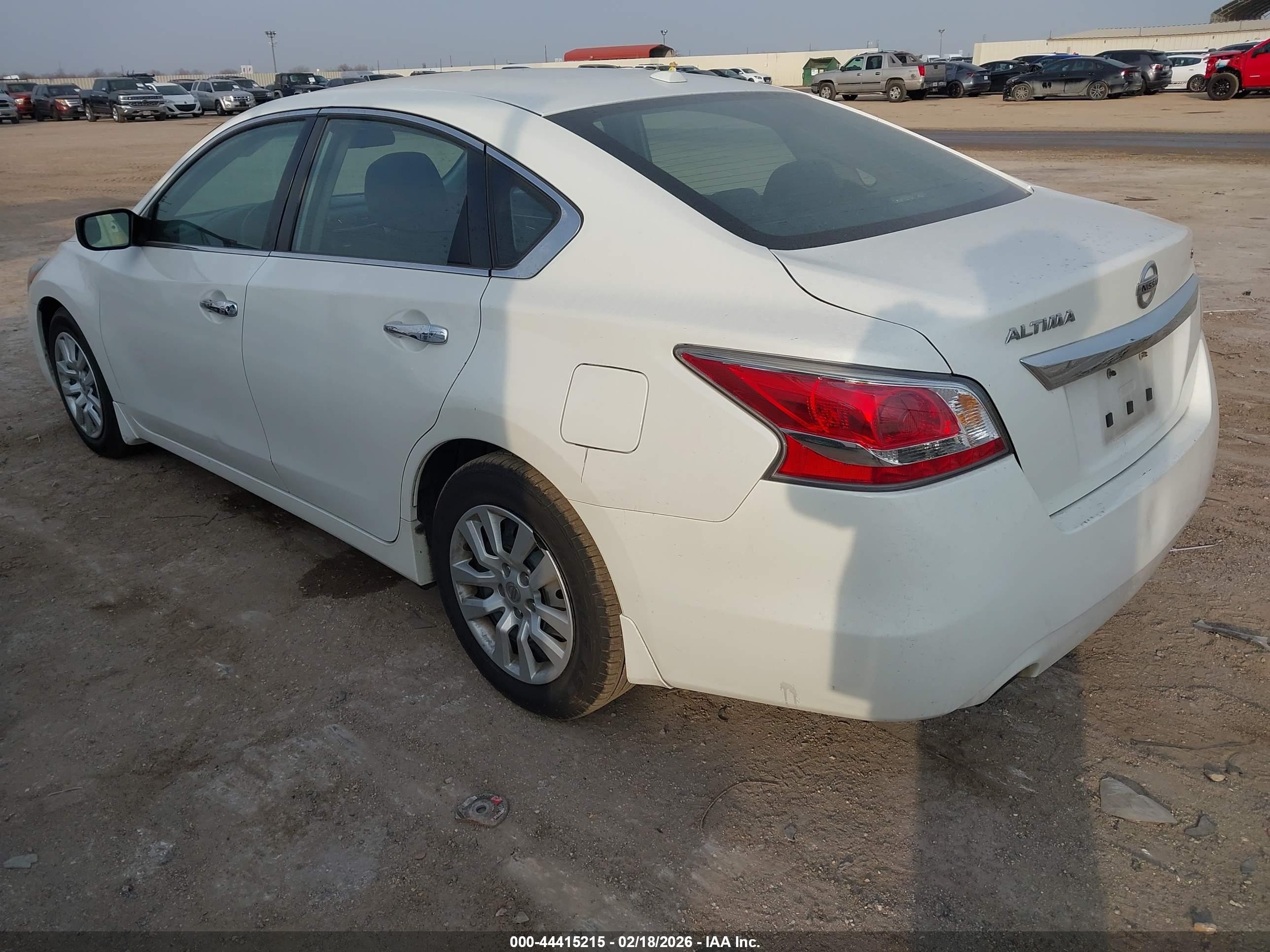 NISSAN ALTIMA image 3