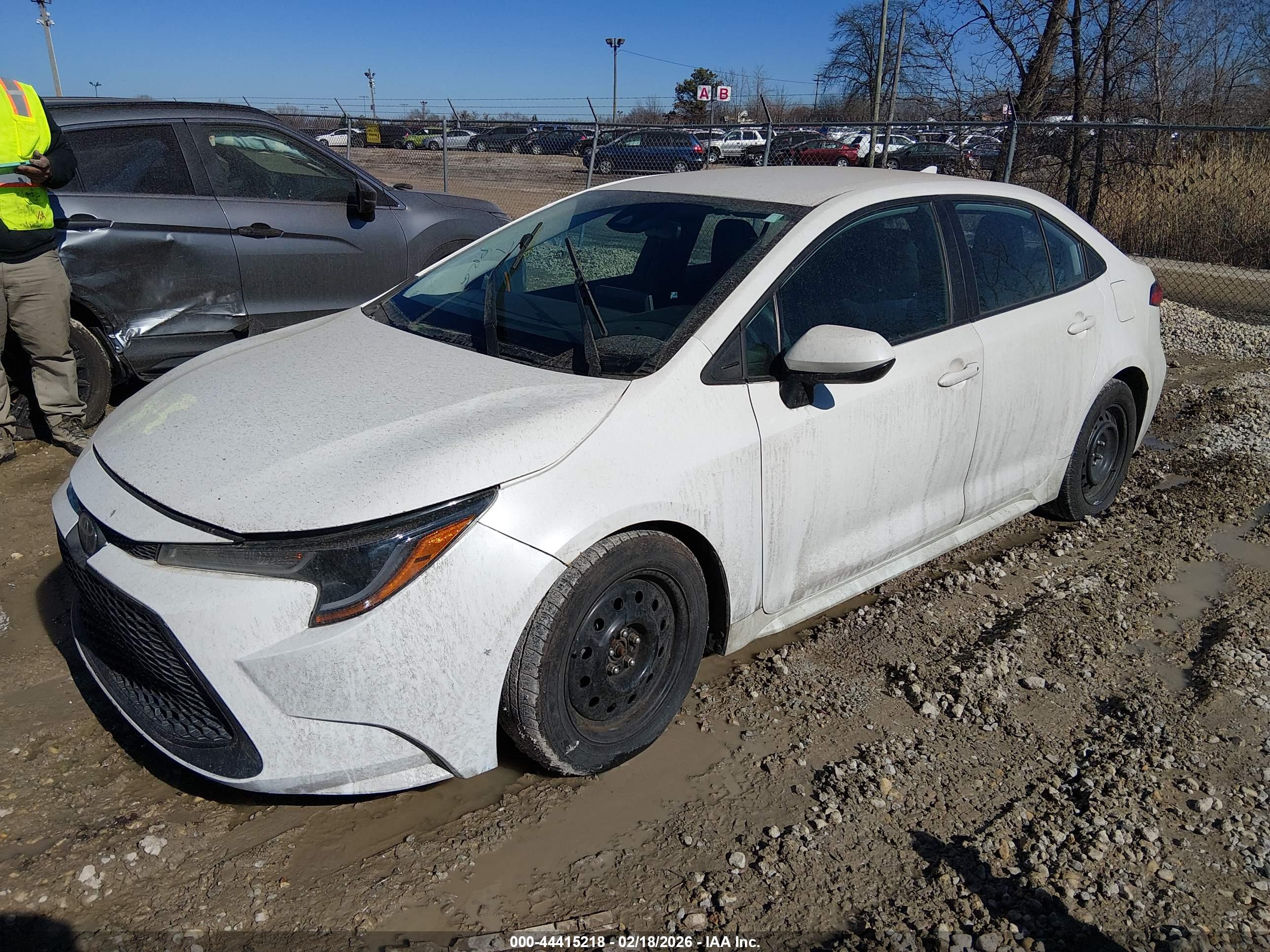 TOYOTA COROLLA image 2
