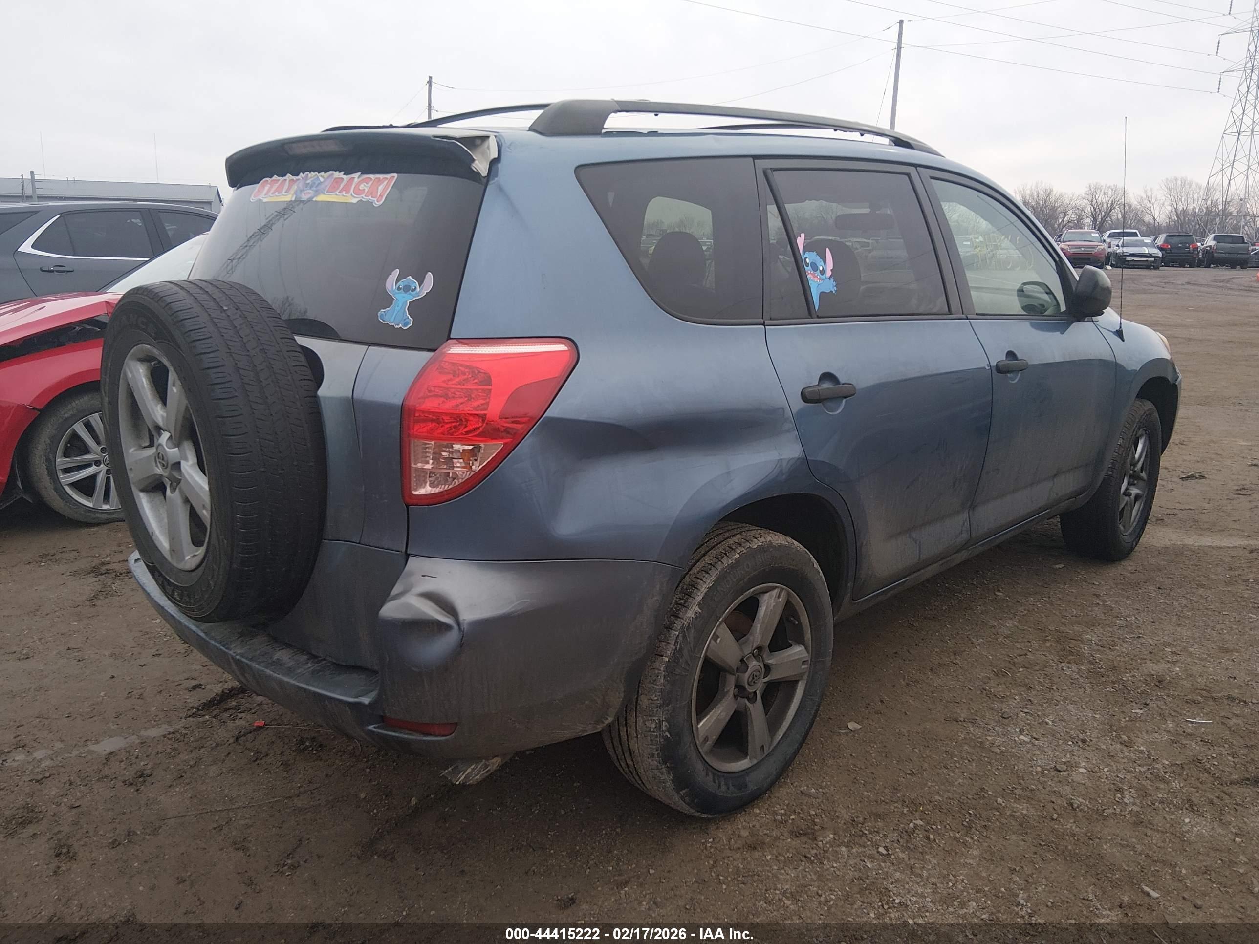 TOYOTA RAV4 image 4