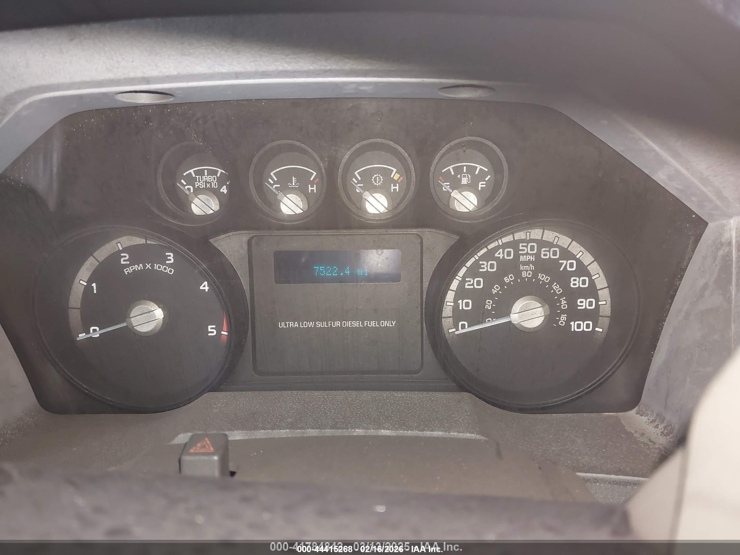 FORD F-550 image 6