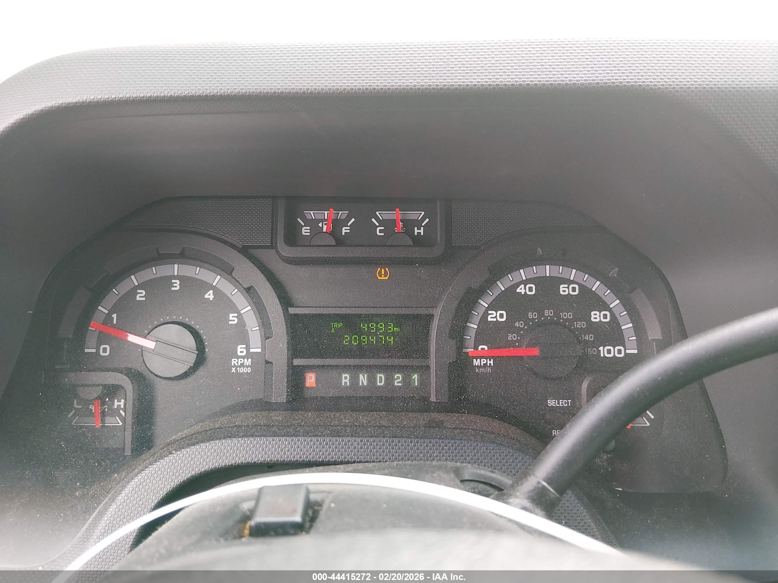 FORD E-150 image 7