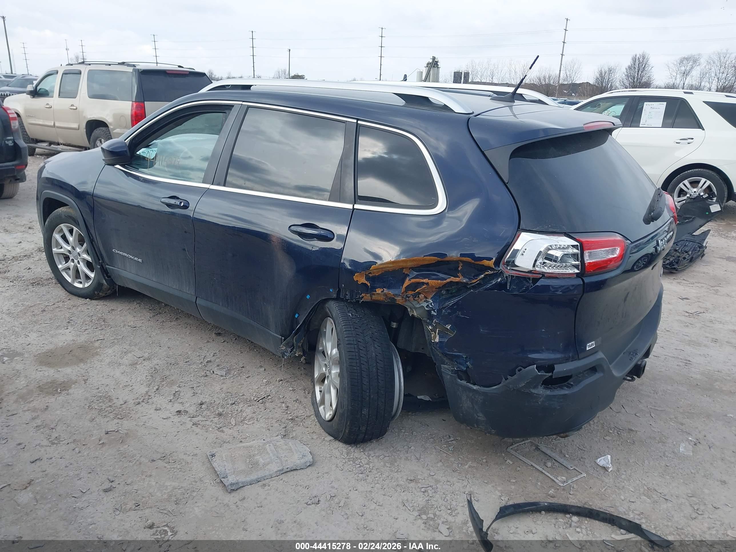 JEEP CHEROKEE image 3