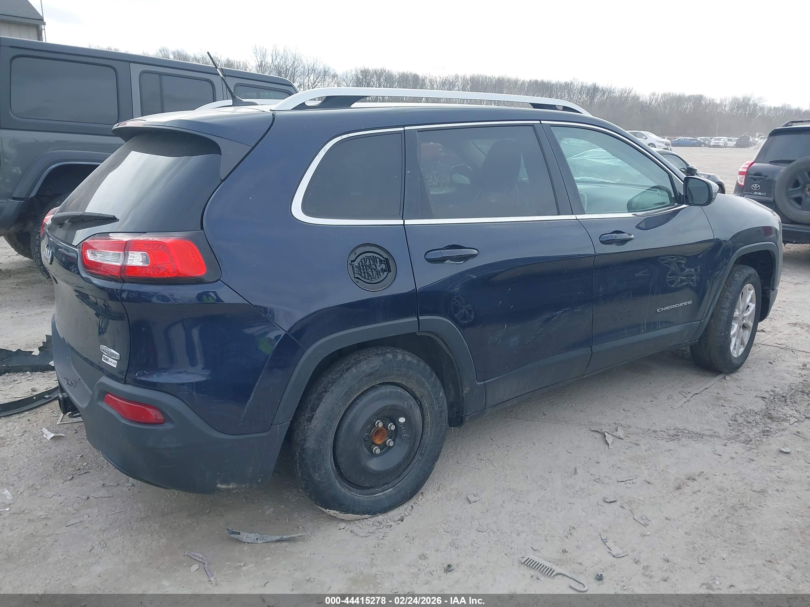 JEEP CHEROKEE image 4