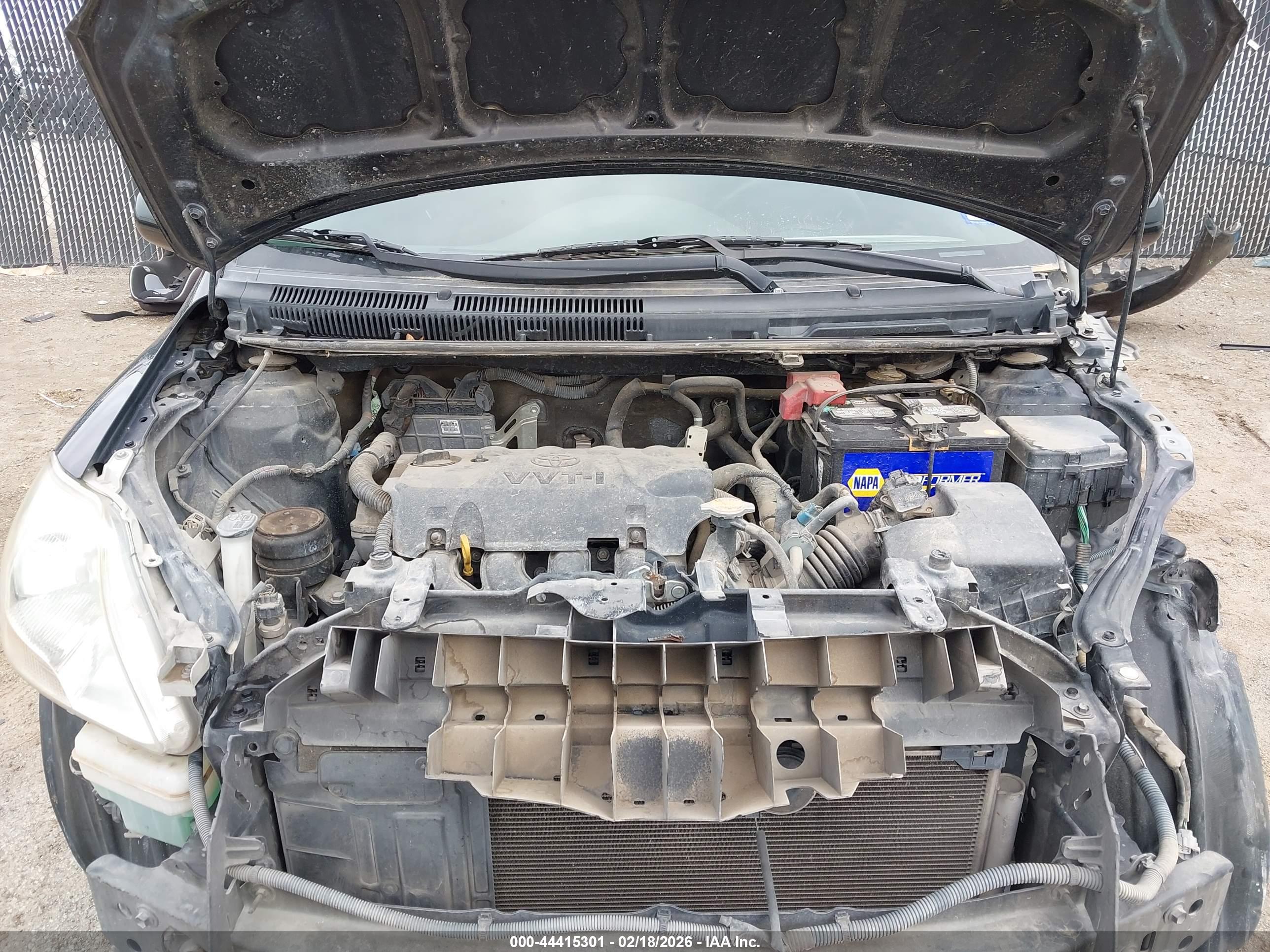 TOYOTA YARIS image 10