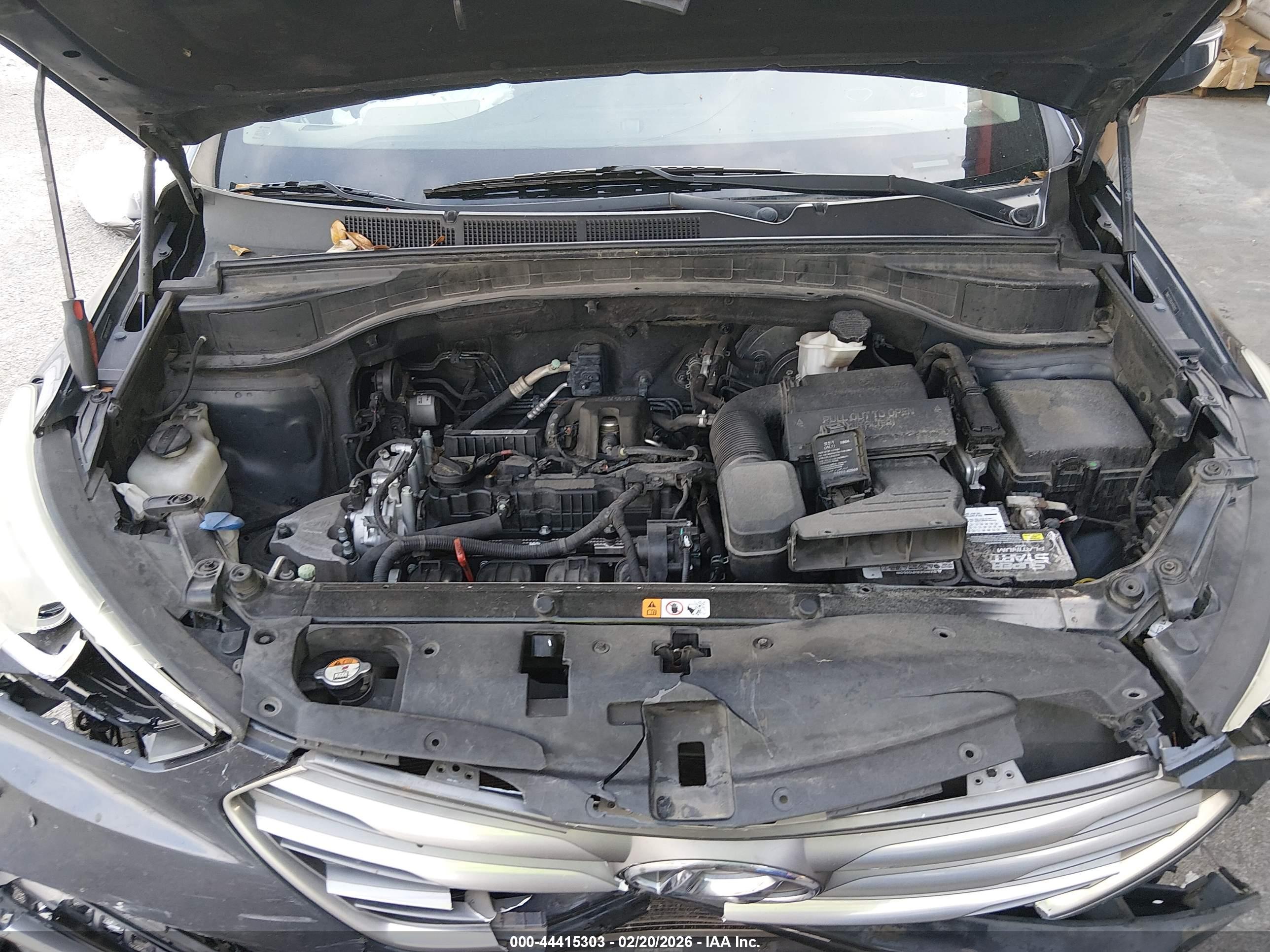 HYUNDAI SANTA image 10