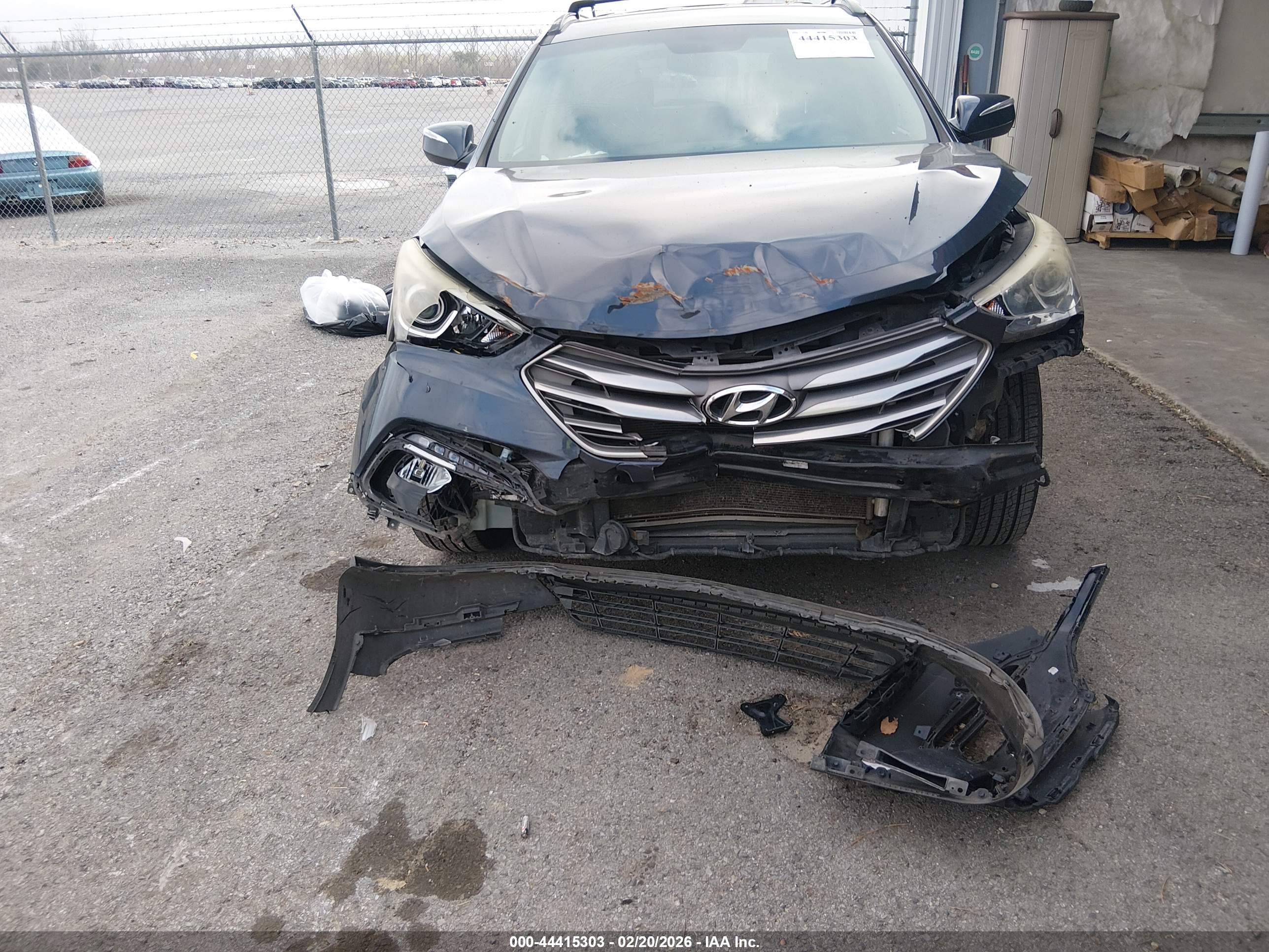 HYUNDAI SANTA image 6