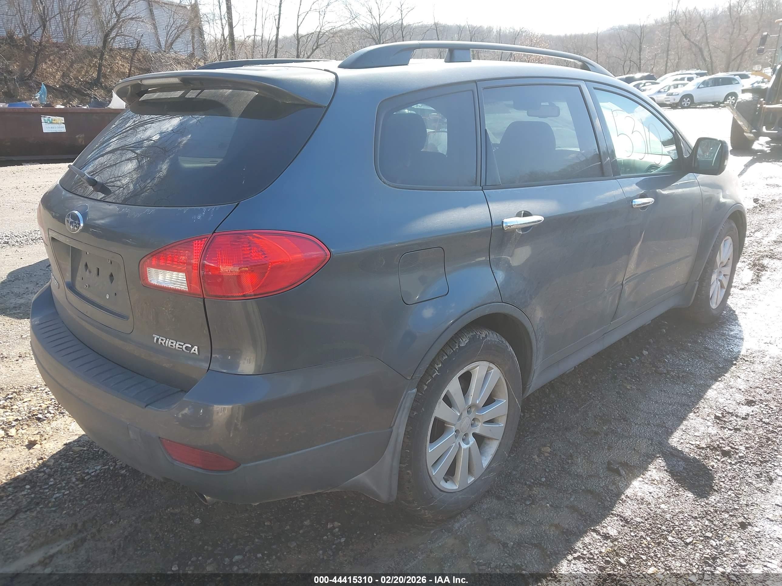 SUBARU TRIBECA image 4