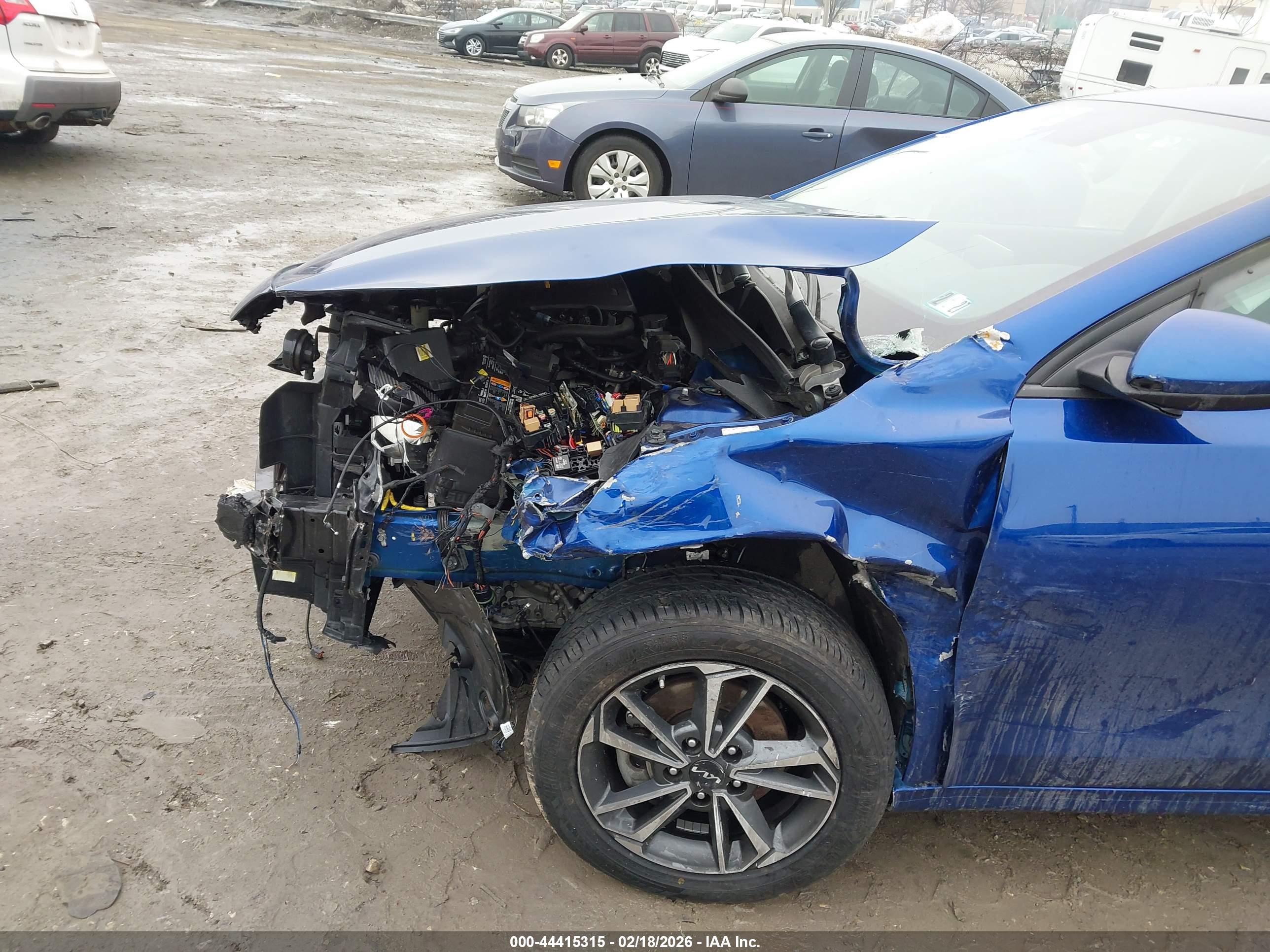 KIA FORTE image 6