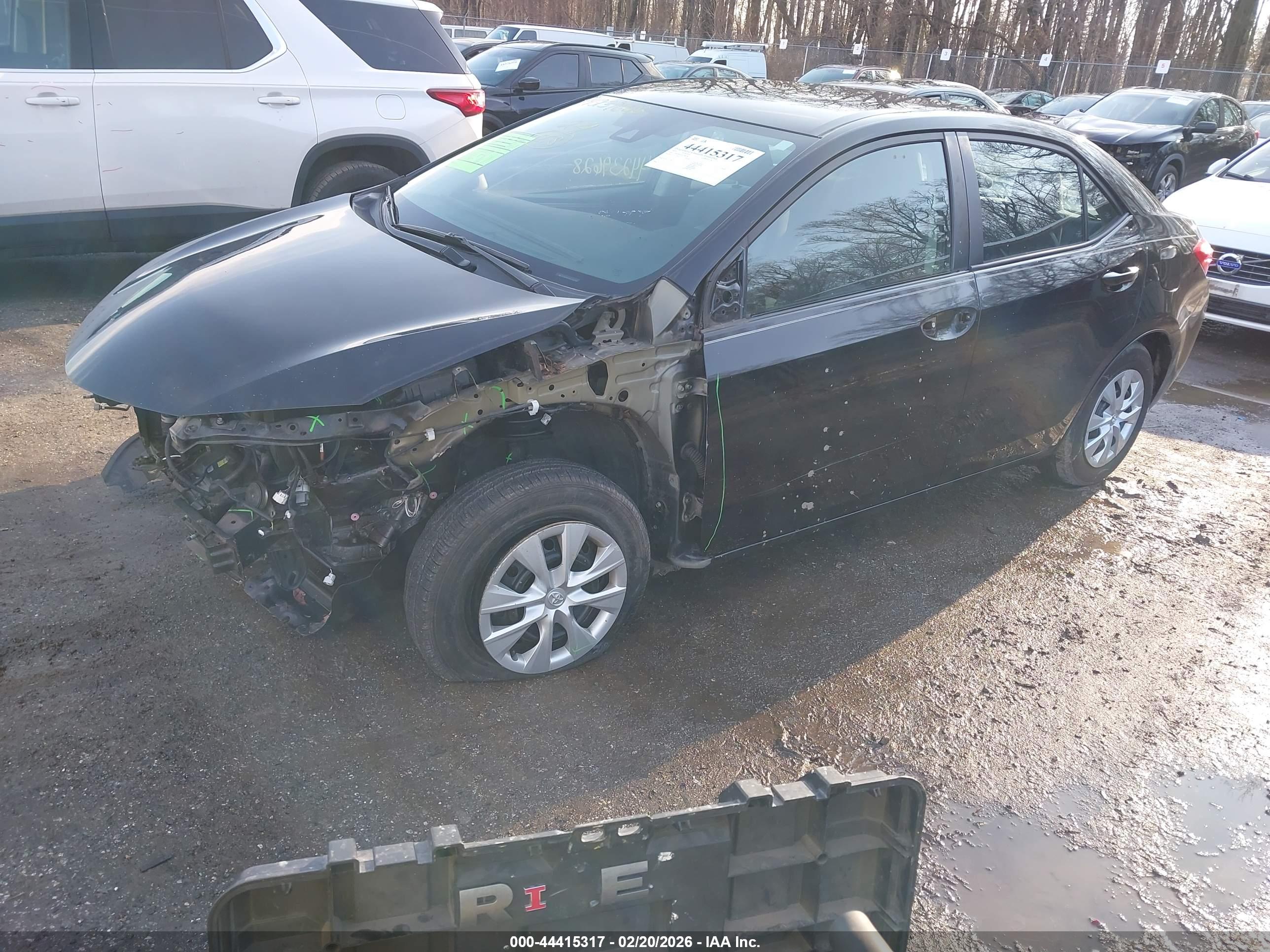 TOYOTA COROLLA image 2