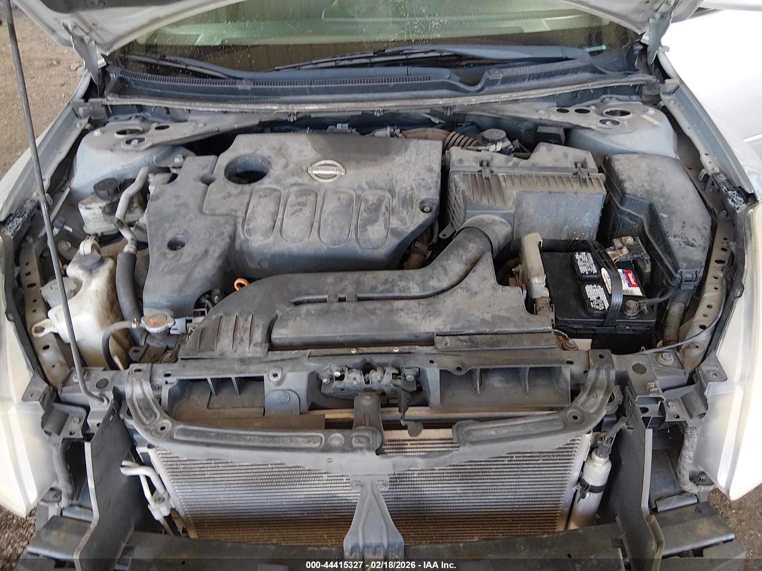 NISSAN ALTIMA image 10