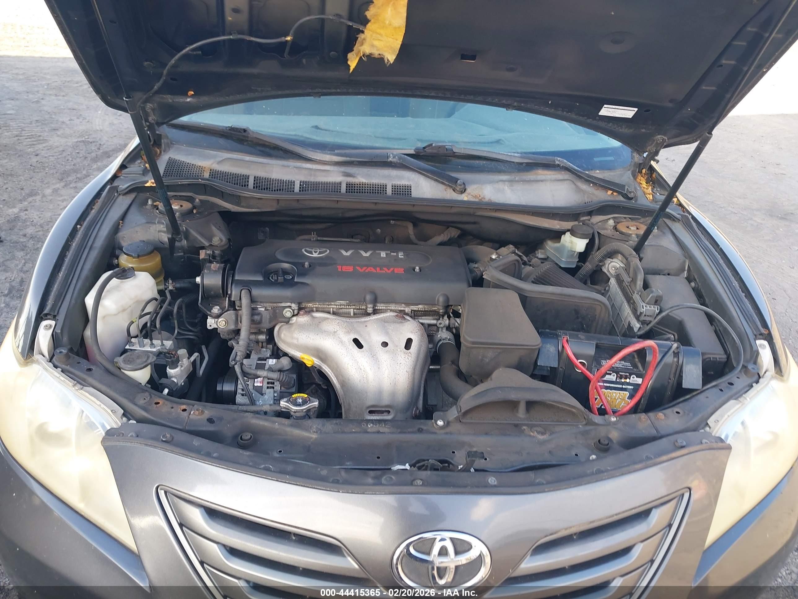 TOYOTA CAMRY image 10