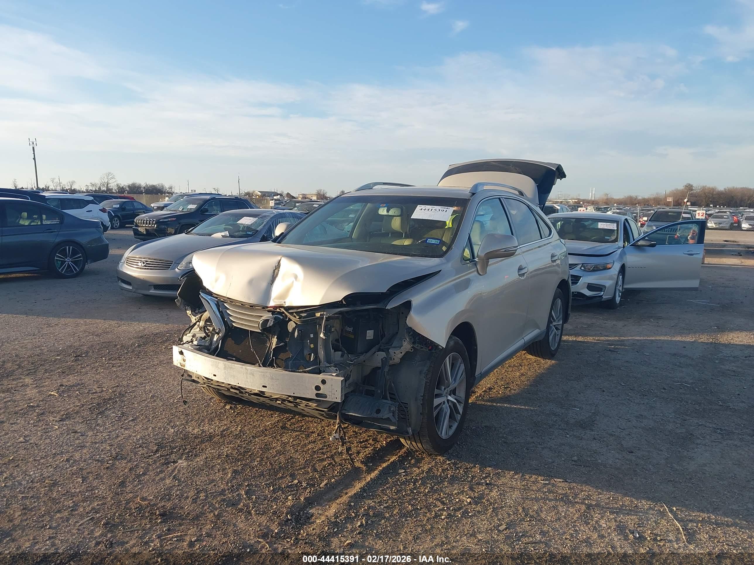 LEXUS RX image 2