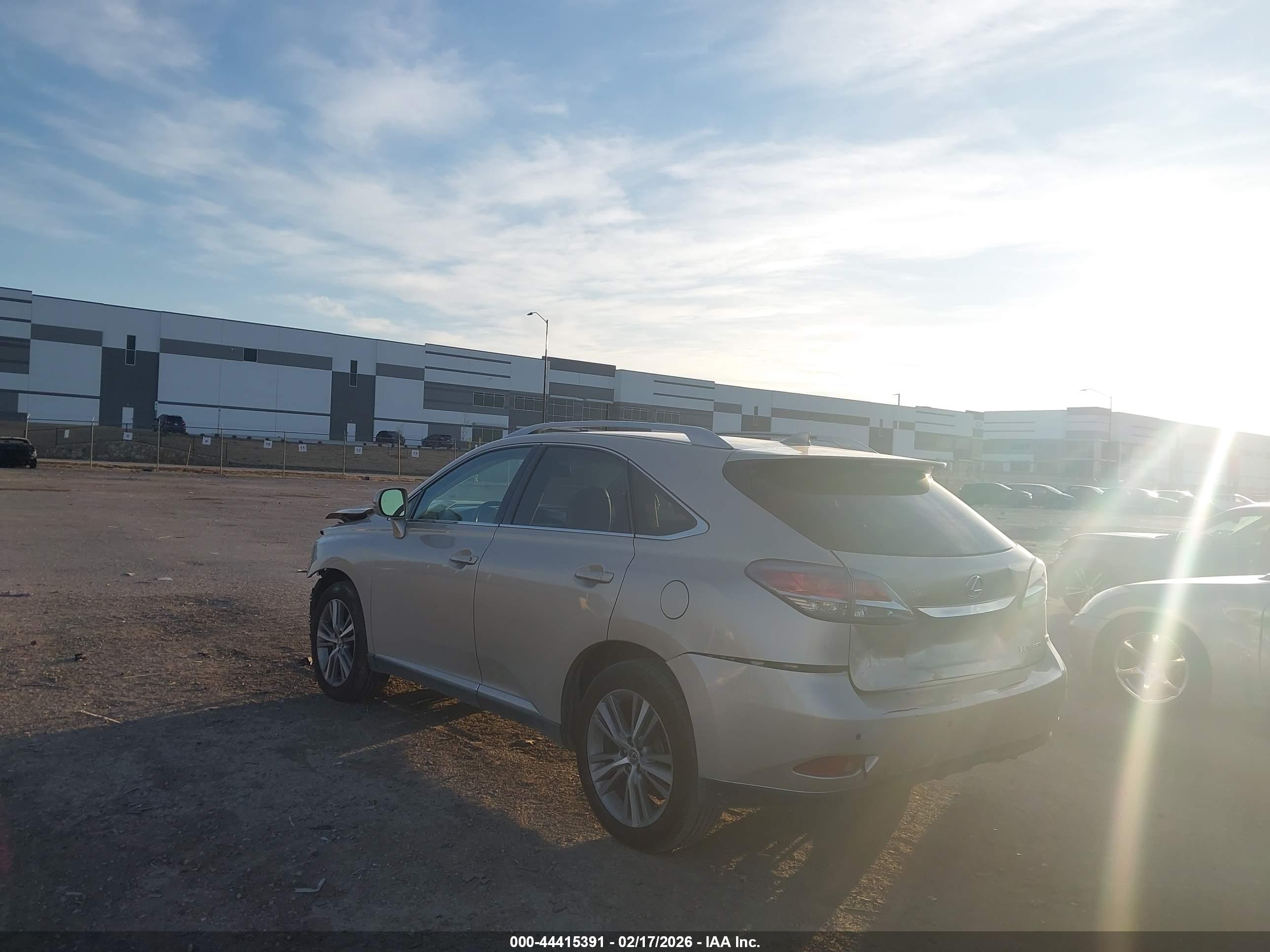 LEXUS RX image 3