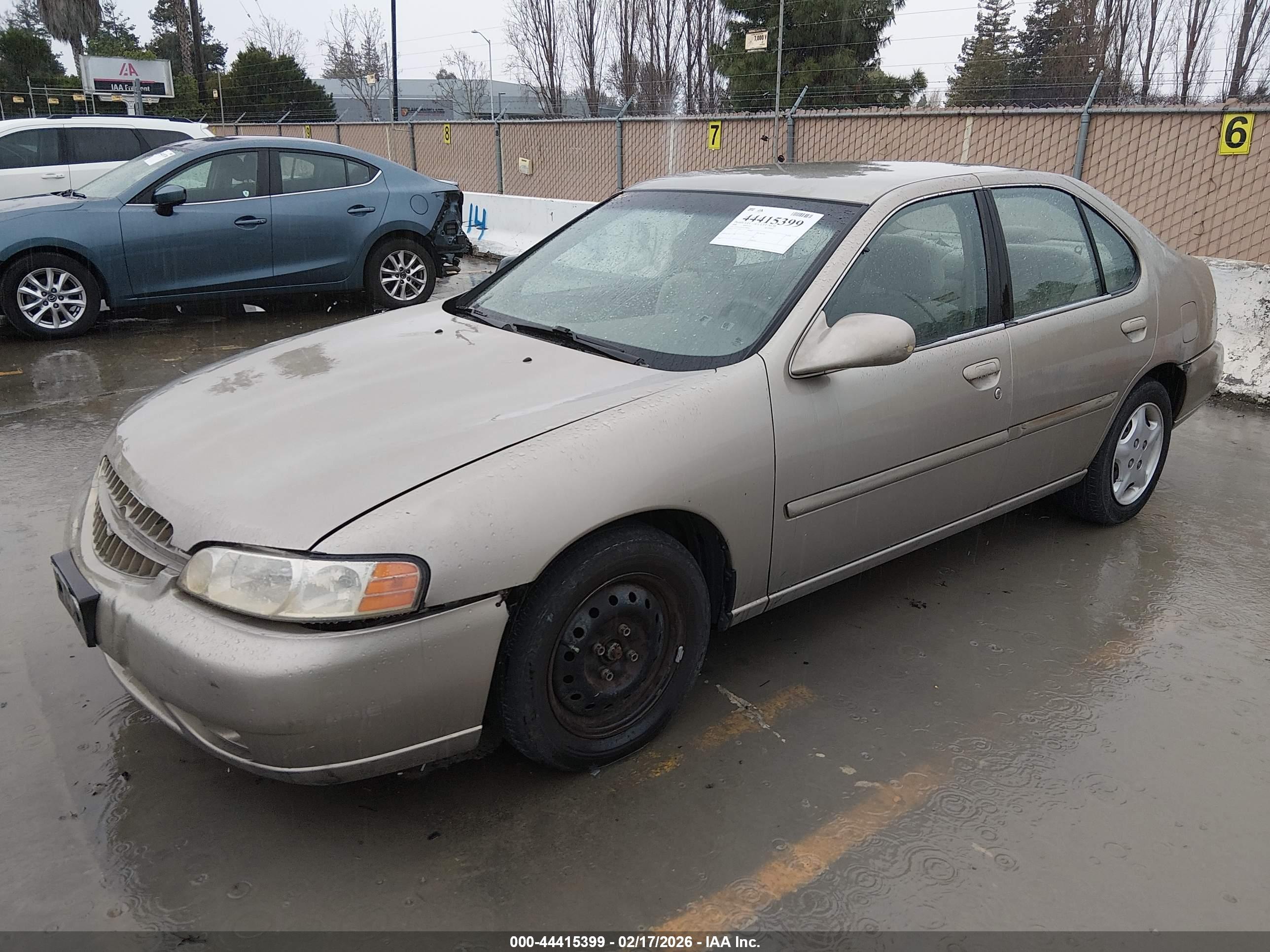 NISSAN ALTIMA image 2