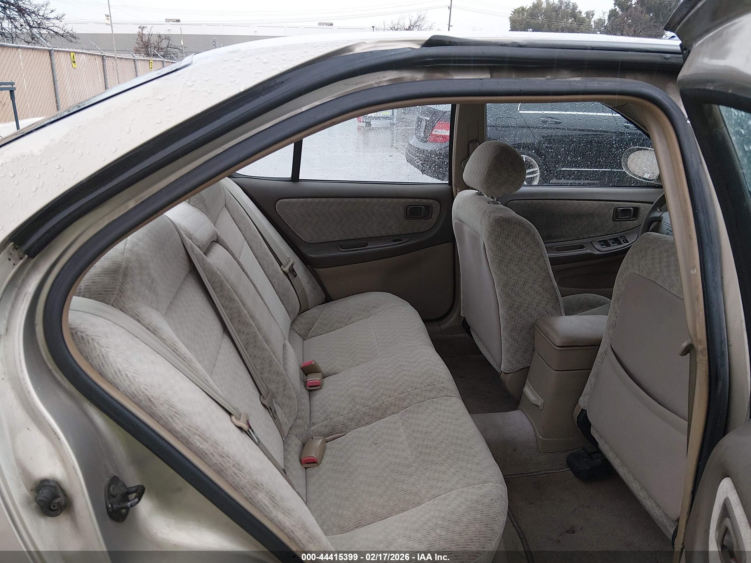 NISSAN ALTIMA image 8