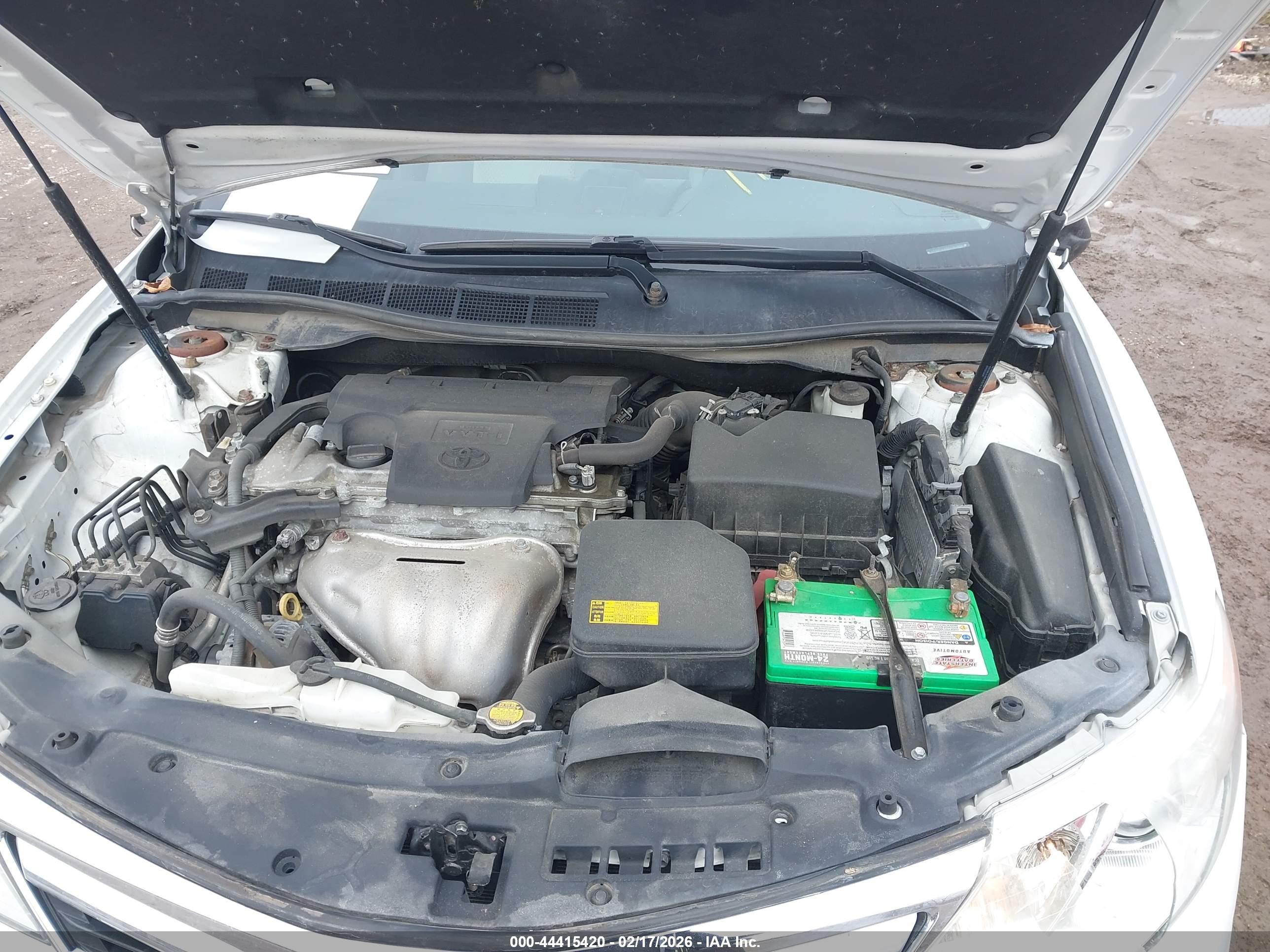 TOYOTA CAMRY image 10