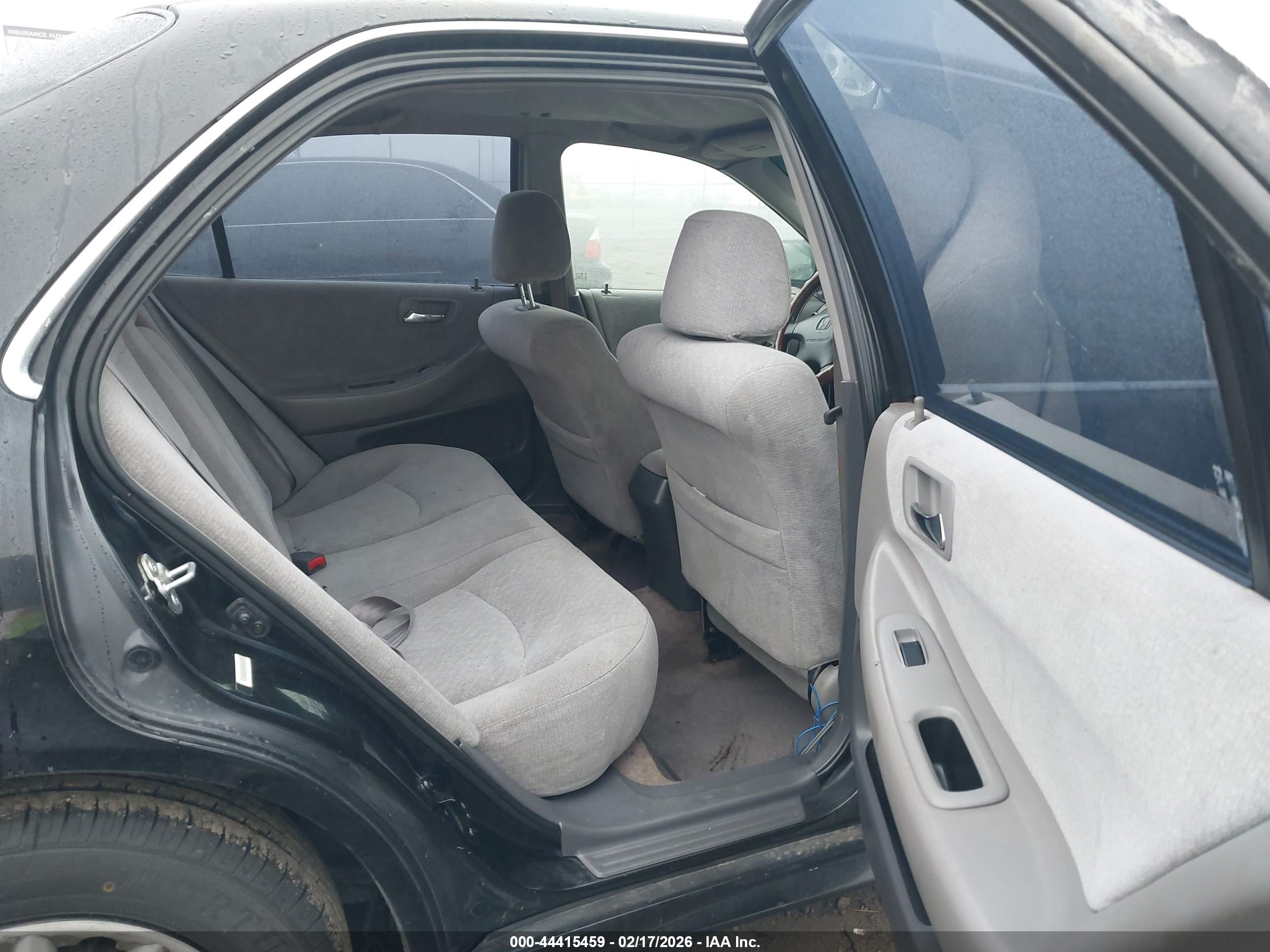 HONDA ACCORD image 8